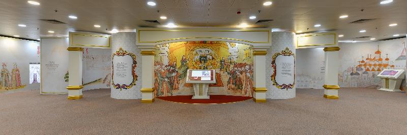 The "Tsar of All Russia. Holiness and Splendour of Power" exhibition currently being held at the Hong Kong Heritage Museum will end on August 29 (Sunday). Picture shows the interactive kiosks outside the galleries where visitors can learn about the imperial history of Russia in a fun way.