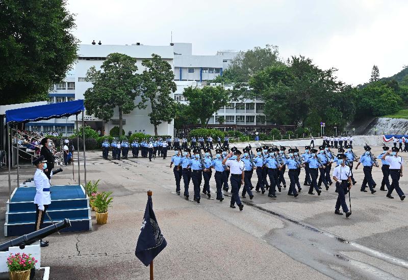 The Vice-Chairperson of the Hong Kong Special Administrative Region Basic Law Committee under the Standing Committee of the National People’s Congress, Ms Maria Tam, today (September 18) inspects a passing-out parade of 16 probationary inspectors and 130 recruit police constables at the Hong Kong Police College.