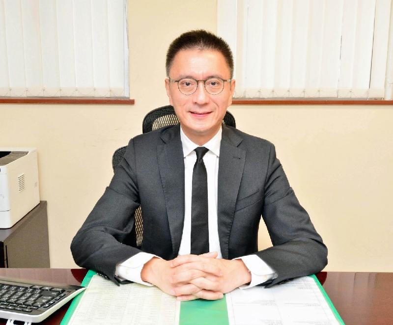 The Hospital Authority announced today (September 23) the appointment of Dr Eric Cheung as Cluster Chief Executive of Kowloon Central and Hospital Chief Executive of Queen Elizabeth Hospital with effect from March 1, 2022.