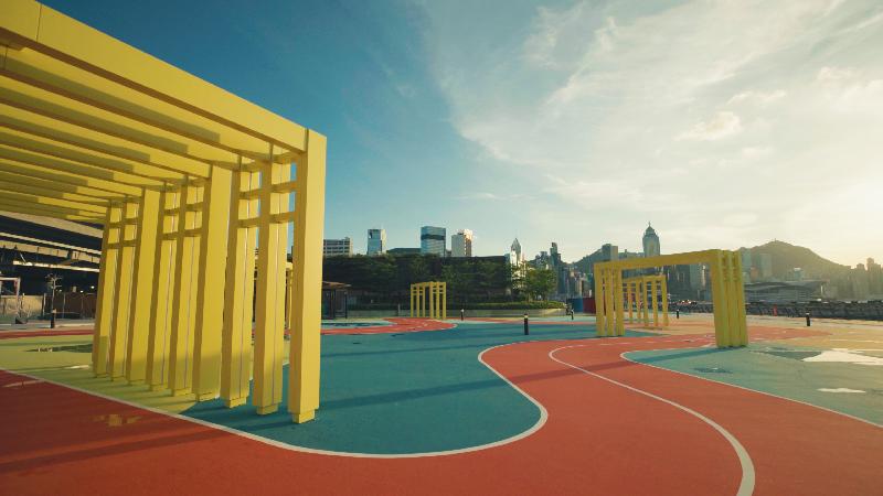 「东岸公园主题区（第一期）」将于周六（九月二十五日）正式开放。主题区设有儿童平衡车试验空间，配以色彩鲜艳的设计，营造抢眼欢乐的活动空间，让孩童尽情玩乐。
