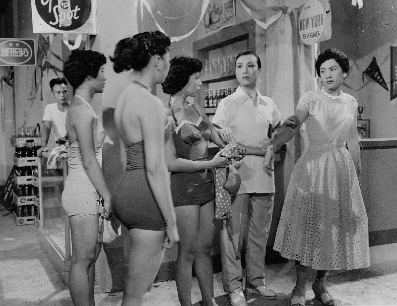 The Hong Kong Film Archive of the Leisure and Cultural Services Department will feature 18 classic works of Tang Bik-wan in the "Morning Matinee" series, enabling film buffs to revisit the allure of Tang. Photo shows a film still of "Tonight and Every Night" (1956).