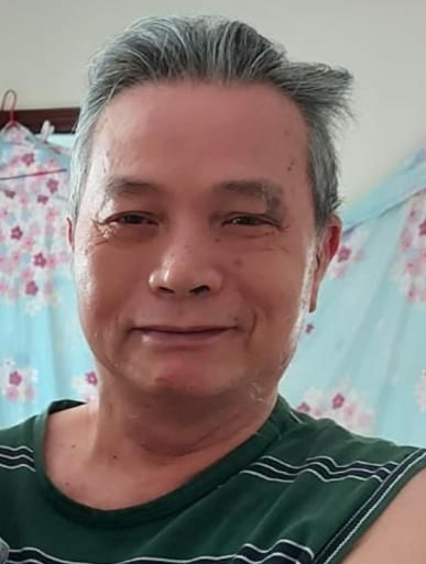 Chan Chun-kai, aged 73, is about 1.6 metres tall, 68 kilograms in weight and of medium build. He has a round face with yellow complexion and short black and white hair. He was last seen wearing a green vest, blue shorts and blue slippers.