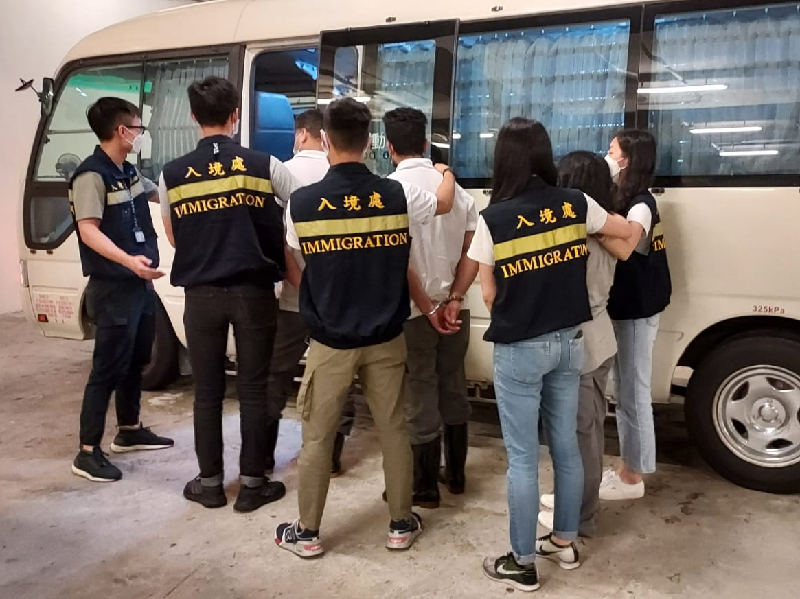 The Immigration Department mounted territory-wide anti-illegal worker operations codenamed "Twilight" for three consecutive days (October 25 to 27). Photo shows suspected illegal workers arrested during the operations.