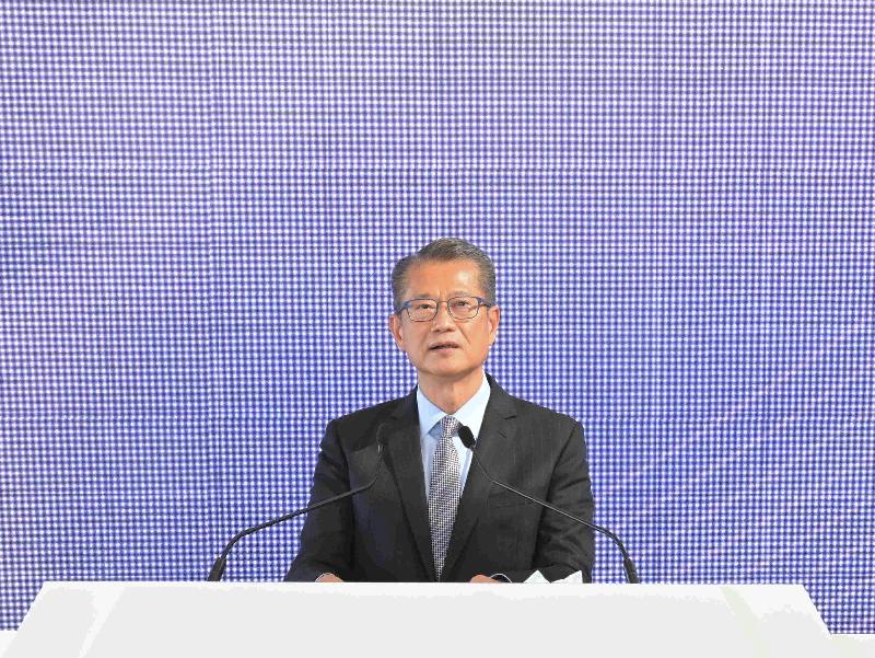 財政司司長陳茂波今日（十一月二十四日）在北京2022年冬奧會紀念鈔票發行儀式致辭。