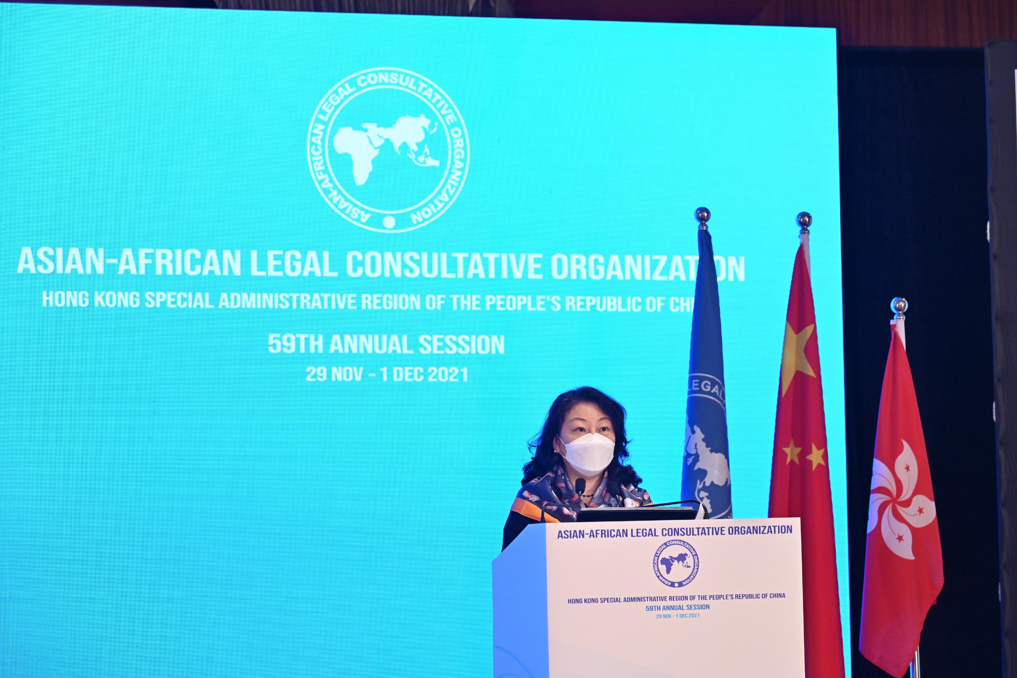 The Secretary for Justice, Ms Teresa Cheng, SC, speaks at the Side Event of the 59th Annual Session of the Asian-African Legal Consultative Organization "Dispute Settlement - Online Dispute Resolution" today (November 30).