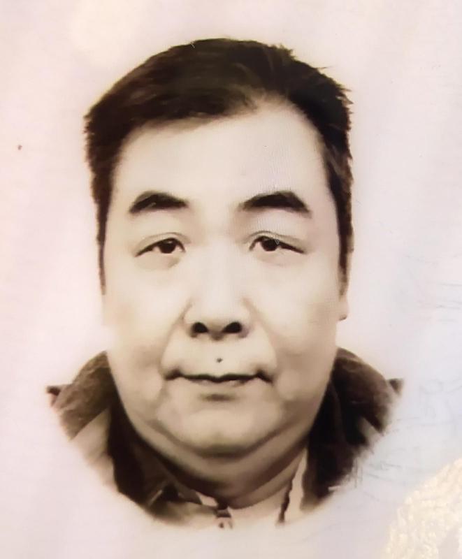 Lam Wei-chung, aged 58, is about 1.7 metres tall, 90 kilograms in weight and of fat build. He has a round face with yellow complexion and short black hair. He was last seen wearing a white shirt and black trousers.
