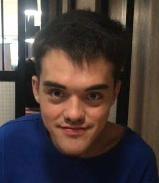 Stevens Jamie Sung, aged 23, is about 1.8 metres tall, 86 kilograms in weight and of medium build. He has a long face with yellow complexion and with short black hair. He was last seen wearing a black jacket, khaki pants and grey and white sports shoes.