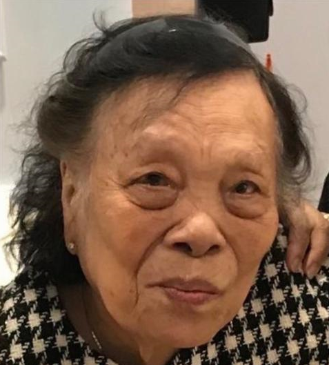Tsang Muk-leung, aged 82, is about 1.55 metres tall, 50 kilograms in weight and of medium build. She has a square face with yellow complexion and short grey curly hair. She was last seen wearing an orange and green sweater, black and white plaid pants and white shoes.