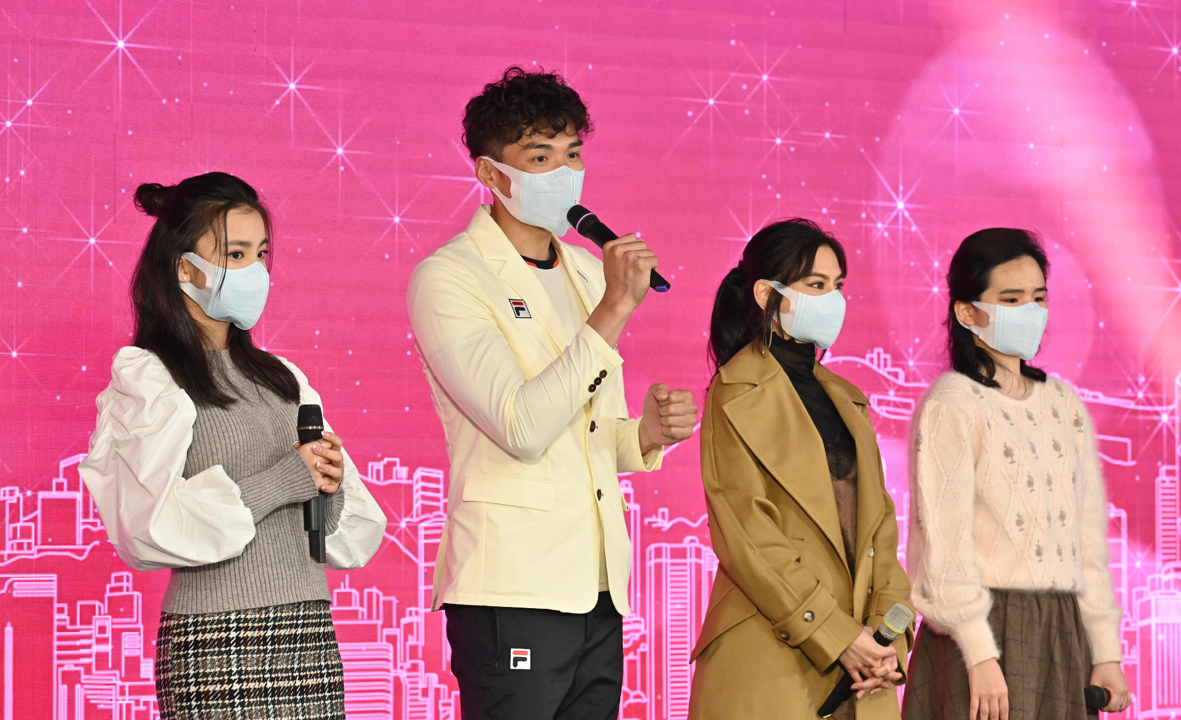 The Launch of Celebrations for the 25th Anniversary of the Establishment of the Hong Kong Special Administrative Region of the People’s Republic of China was held today (December 29). (From left) Singer Chantel Yiu, fencer Cheung Siu-lun, singer Gin Lee and soprano Michelle Siu, who will be singing the theme song, shared their feelings and joy of participating in the 25th anniversary celebrations at the ceremony.