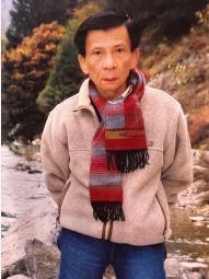 Leung Kwok-kwong, aged 82, is about 1.65 metres tall, 50 kilograms in weight and of thin build. He has a pointed face with yellow complexion and short white hair. He was last seen wearing a green down jacket, grey sweater, blue trousers and blue shoes.
