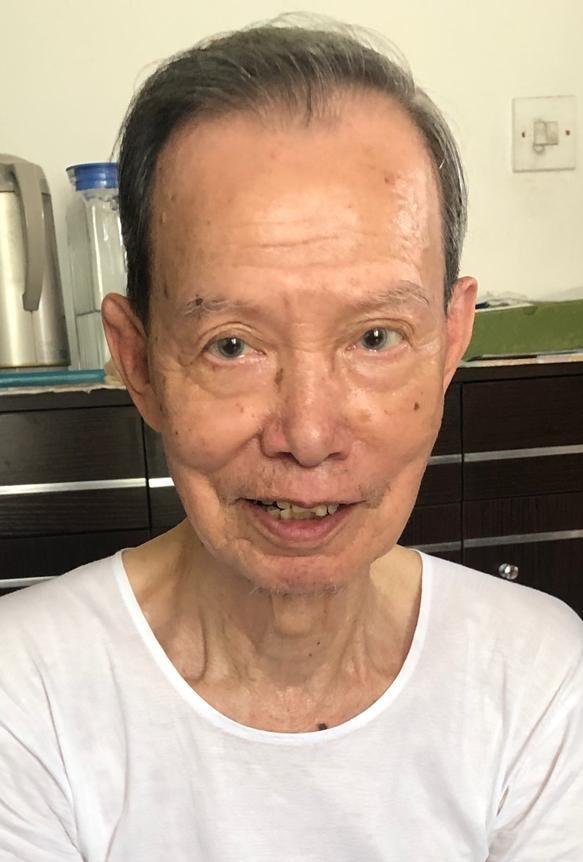 Cho Bing-hon, aged 86, is about 1.54 metres tall, 50 kilograms in weight and of thin build. He has a round face with yellow complexion and short white hair.