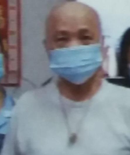 Yau Yin-fan, aged 92, is about 1.7 metres tall, 70 kilograms in weight and of medium build. He has a long face with yellow complexion and is bald. He was last seen wearing a black jacket, light-coloured trousers and black slippers.
