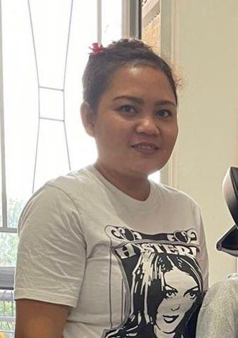 Evi Noviyanti, aged 28, is about 1.5 metres tall, 69 kilograms in weight and of fat build. She has a round face with yellow complexion and long black hair. She was last seen wearing a blue sweater, a white T-shirt, black trousers and white sport shoes.