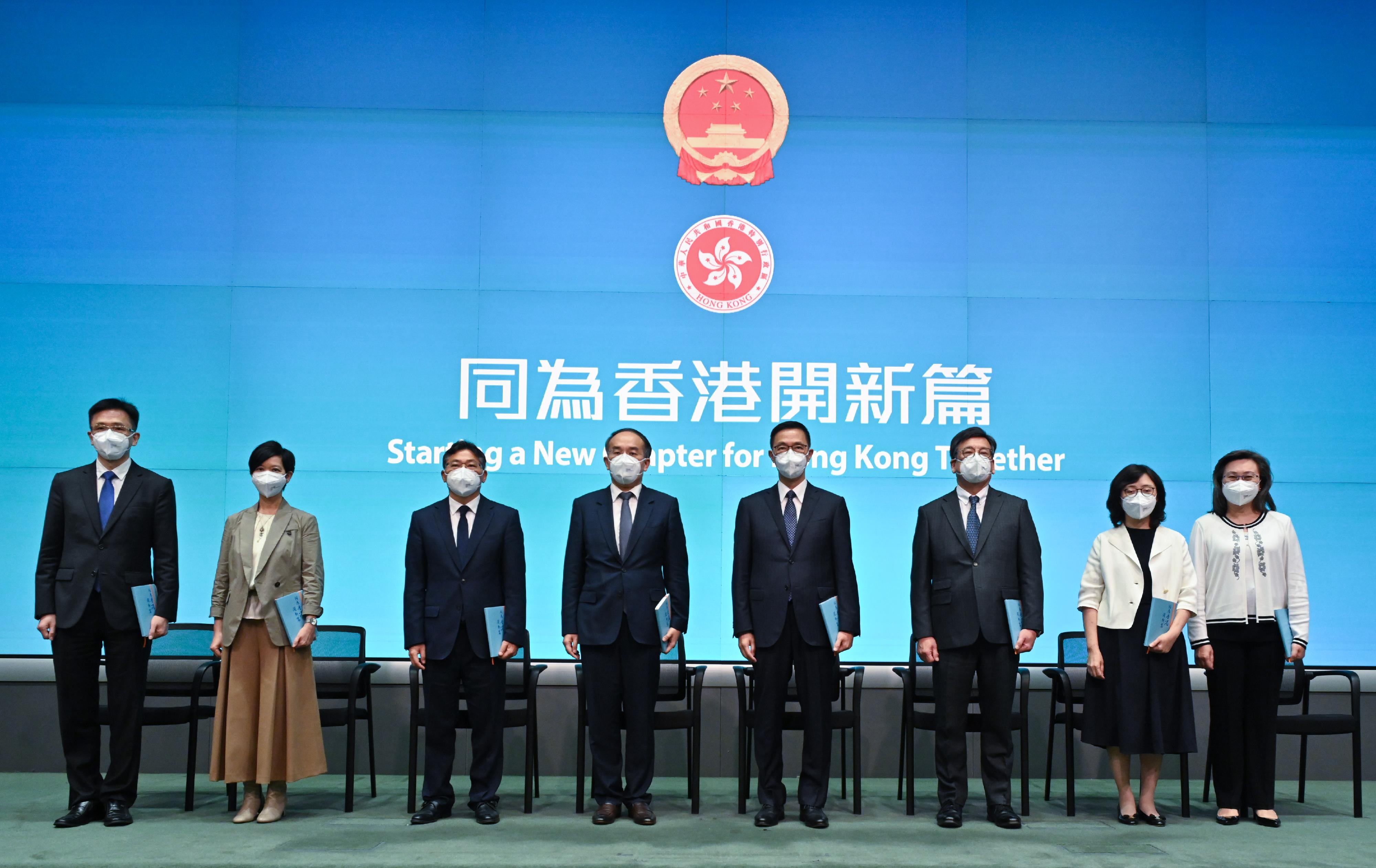 Principal Officials of the sixth-term of the Hong Kong Special Administrative Region Government (from left), the Secretary for Innovation, Technology and Industry (designate), Professor Sun Dong; the Secretary for Housing (designate), Ms Winnie Ho; the Secretary for Transport and Logistics (designate), Mr Lam Sai-hung; the Secretary for Financial Services and the Treasury (designate), Mr Christopher Hui; the Secretary for Culture, Sports and Tourism (designate), Mr Kevin Yeung; the Secretary for Commerce and Economic Development (designate), Mr Algernon Yau; the Secretary for Development (designate), Ms Bernadette Linn; and the Secretary for the Civil Service (designate), Mrs Ingrid Yeung, meet the media today (June 19).