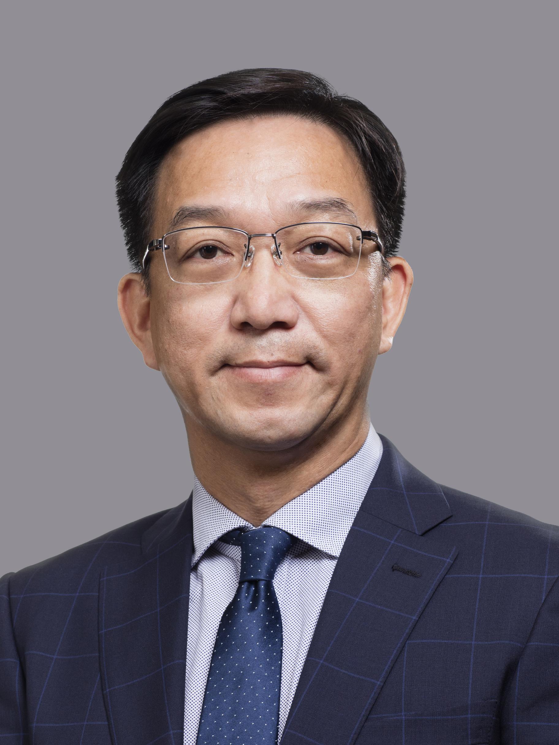 Non-official Member of the new-term Executive Council of the Hong Kong Special Administrative Region Mr Kenneth Lau Ip-keung.