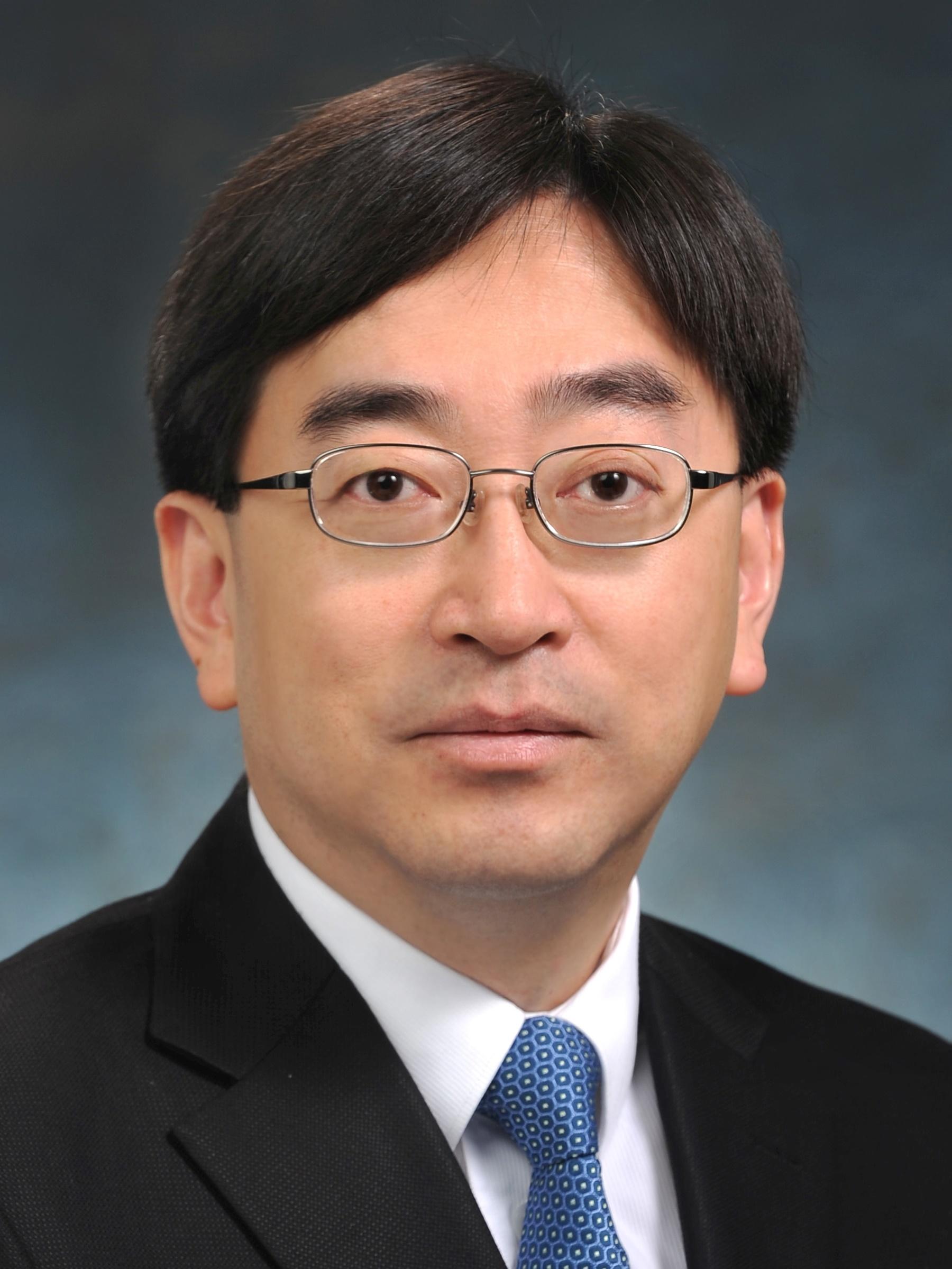 Non-official Member of the new-term Executive Council of the Hong Kong Special Administrative Region Dr Ko Wing-man.