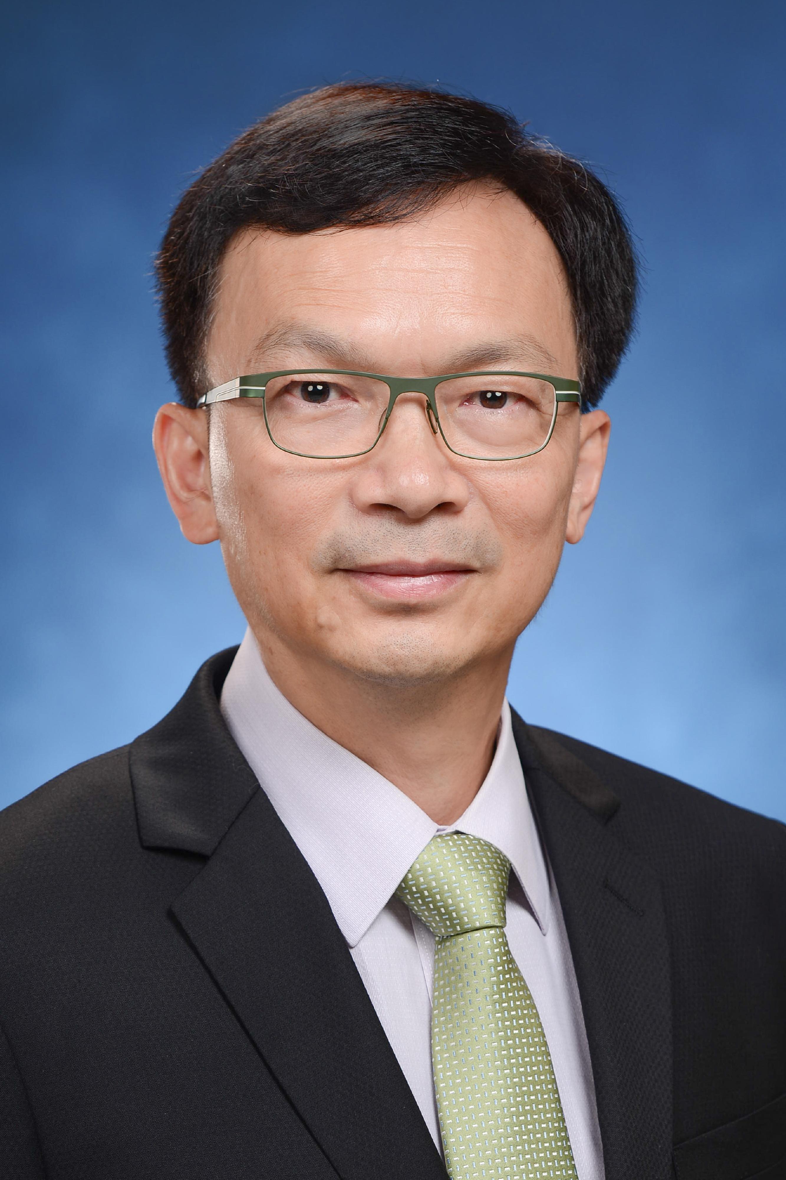 Under Secretary for Transport and Logistics, Mr Liu Chun-san.