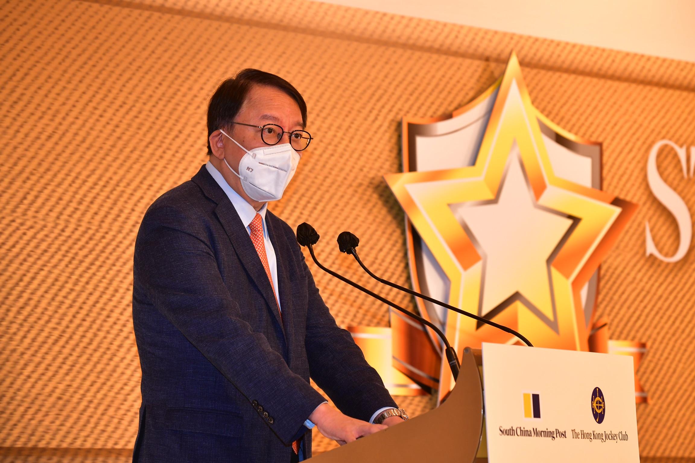 The Chief Secretary for Administration, Mr Chan Kwok-ki, delivered a speech at the Student of the Year Awards 2021/22 Presentation Ceremony today (July 23).