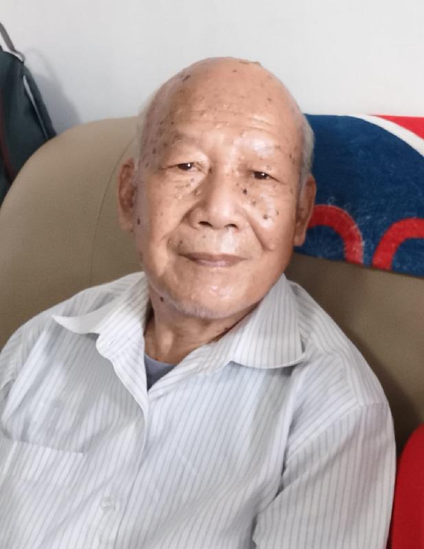 Ma Yitao, aged 78, is about 1.65 metres tall, 65 kilograms in weight and of medium build. He has a round face with yellow complexion and is bald with short white hair on both sides. He was last seen wearing a white long-sleeve shirt, grey trousers and black shoes.
