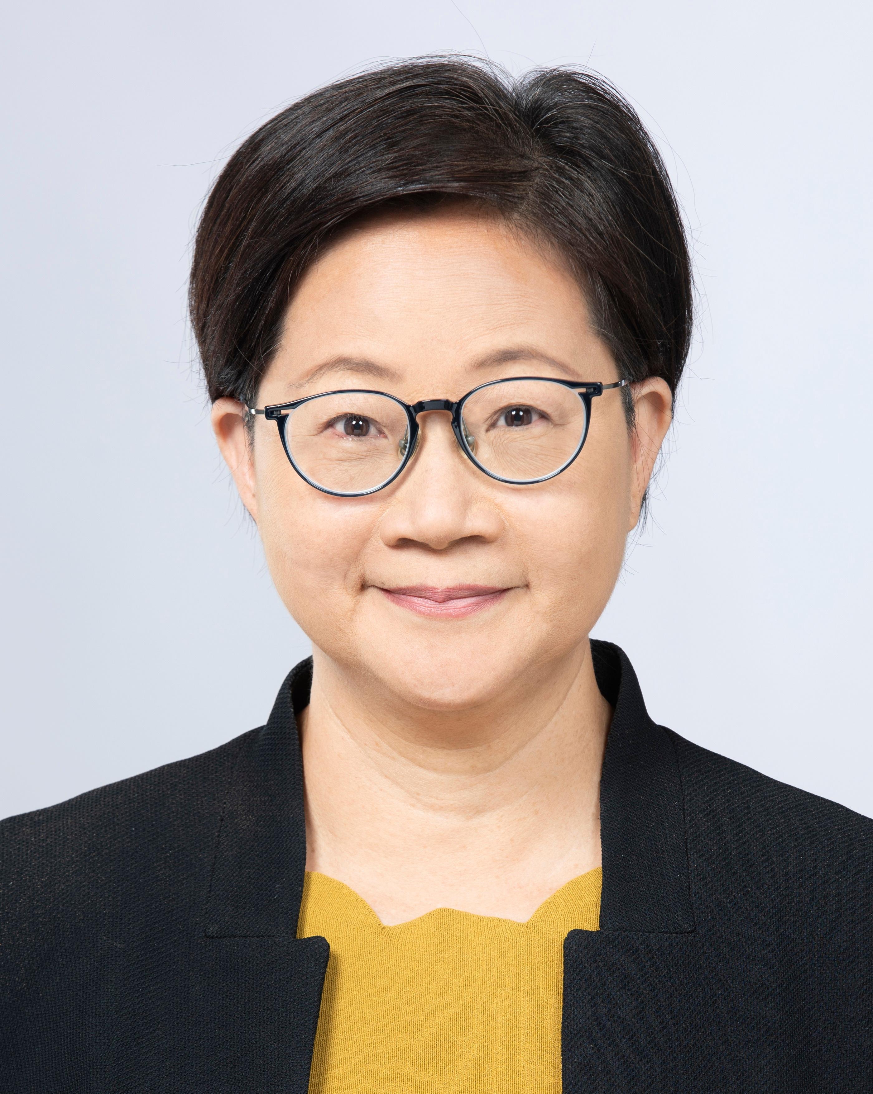 Ms Linda Lam Mei-sau, Law Officer (International Law), will proceed on her pre-retirement leave on September 15, 2022.