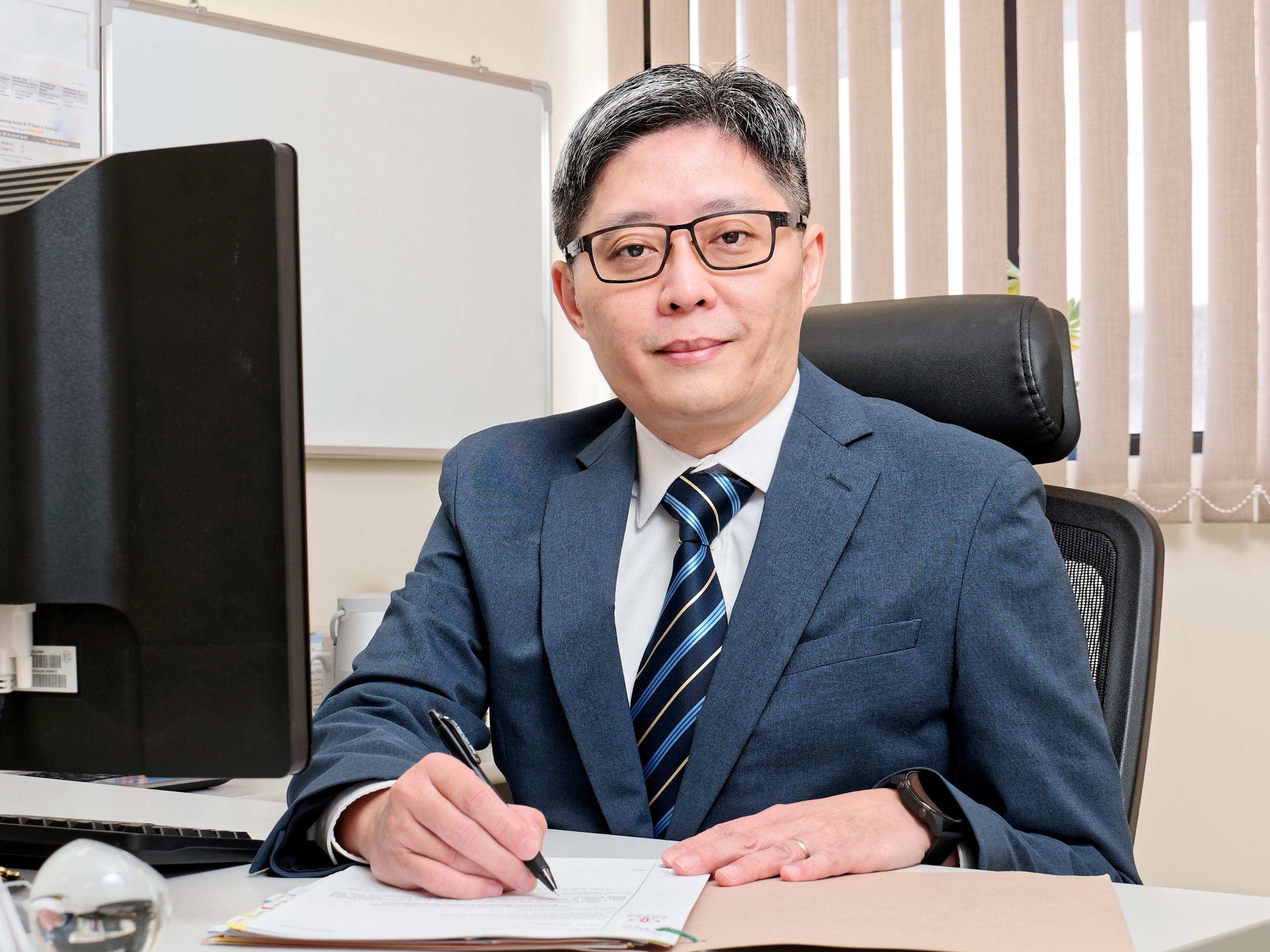 The Hospital Authority announced today (September 22) that Dr Tsang Chi-chung will be appointed as the Hospital Chief Executive of Kowloon Hospital and Hong Kong Eye Hospital with effect from November 25, 2022.