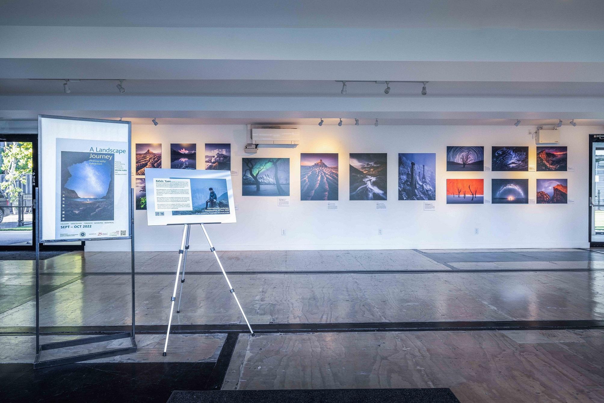 香港駐多倫多經濟貿易辦事處在加拿大舉辦「大地之旅」巡迴攝影展覽，攝影展的多倫多站昨日（多倫多時間十月四日）在多倫多市中心Stackt Market的North Hall Gallery舉行開幕禮。圖示攝影展的展覽作品。