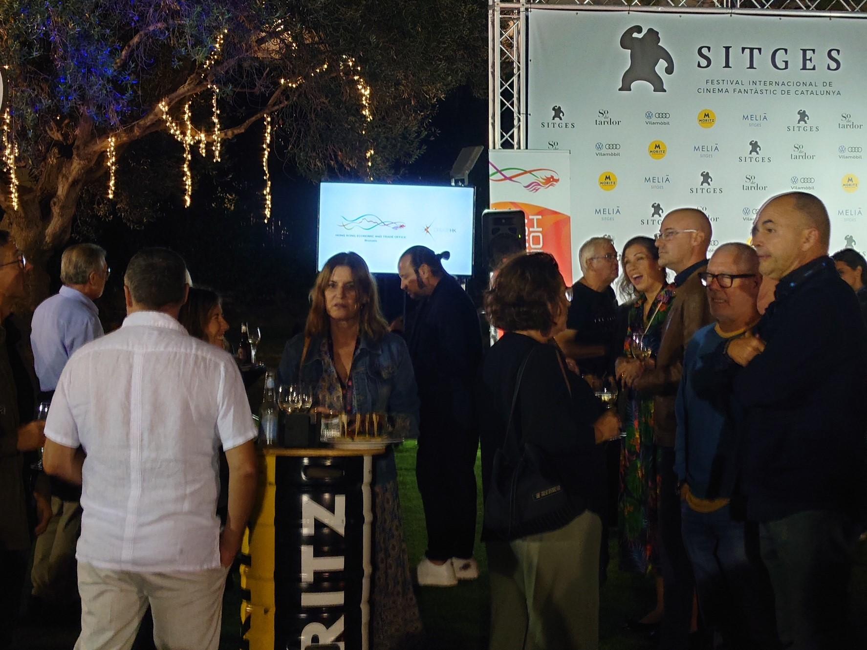 The Hong Kong Economic and Trade Office in Brussels and Create Hong Kong are jointly supporting the 55th Sitges International Fantastic Film Festival of Catalonia, being held in Sitges, Spain from October 6 to 16 (Spain time). Photo shows festival goers at Sitges International Fantastic Film Festival of Catalonia on October 9 (Spain time).