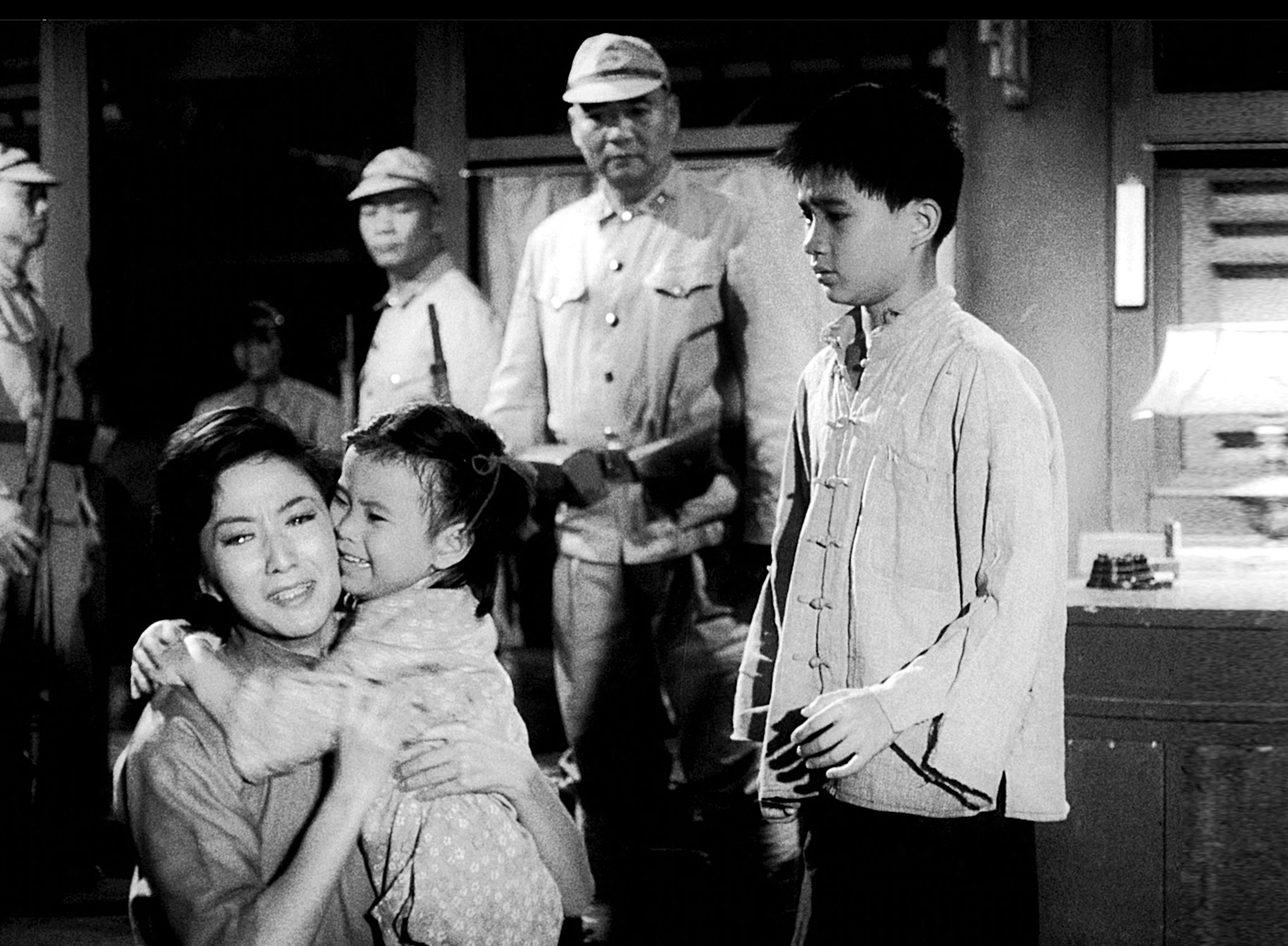 The Hong Kong Film Archive of the Leisure and Cultural Services Department will present its "Archival Gems" series from December to May 2023 with the theme of "Time After Time II". Two movies of similar themes produced in different years will be screened on the first Sunday of each month during the period to create dialogues between the audiences and films of different periods, and to share the insights and reflections of filmmakers from different eras. Photo shows a film still of "Operation Child Hunt" (1967). 