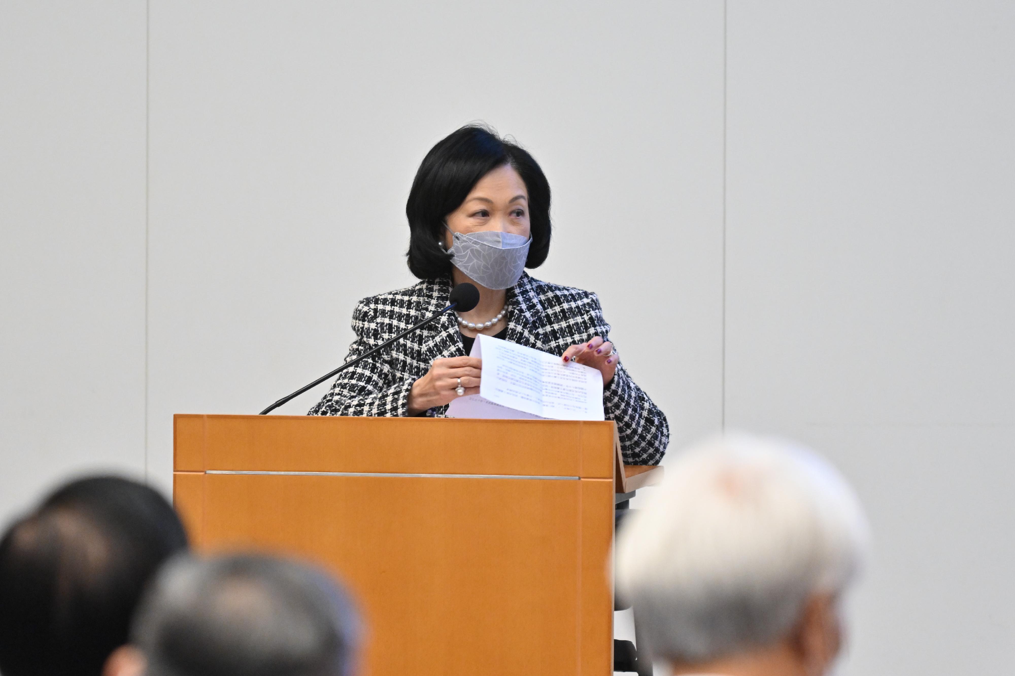 The Hong Kong Special Administrative Region Government today (November 16) held a sharing session on the spirit of the 20th National Congress of the Communist Party of China at the Central Government Offices. Photo shows the Convenor of the Non-official Members of the Executive Council, Mrs Regina Ip, sharing her views.