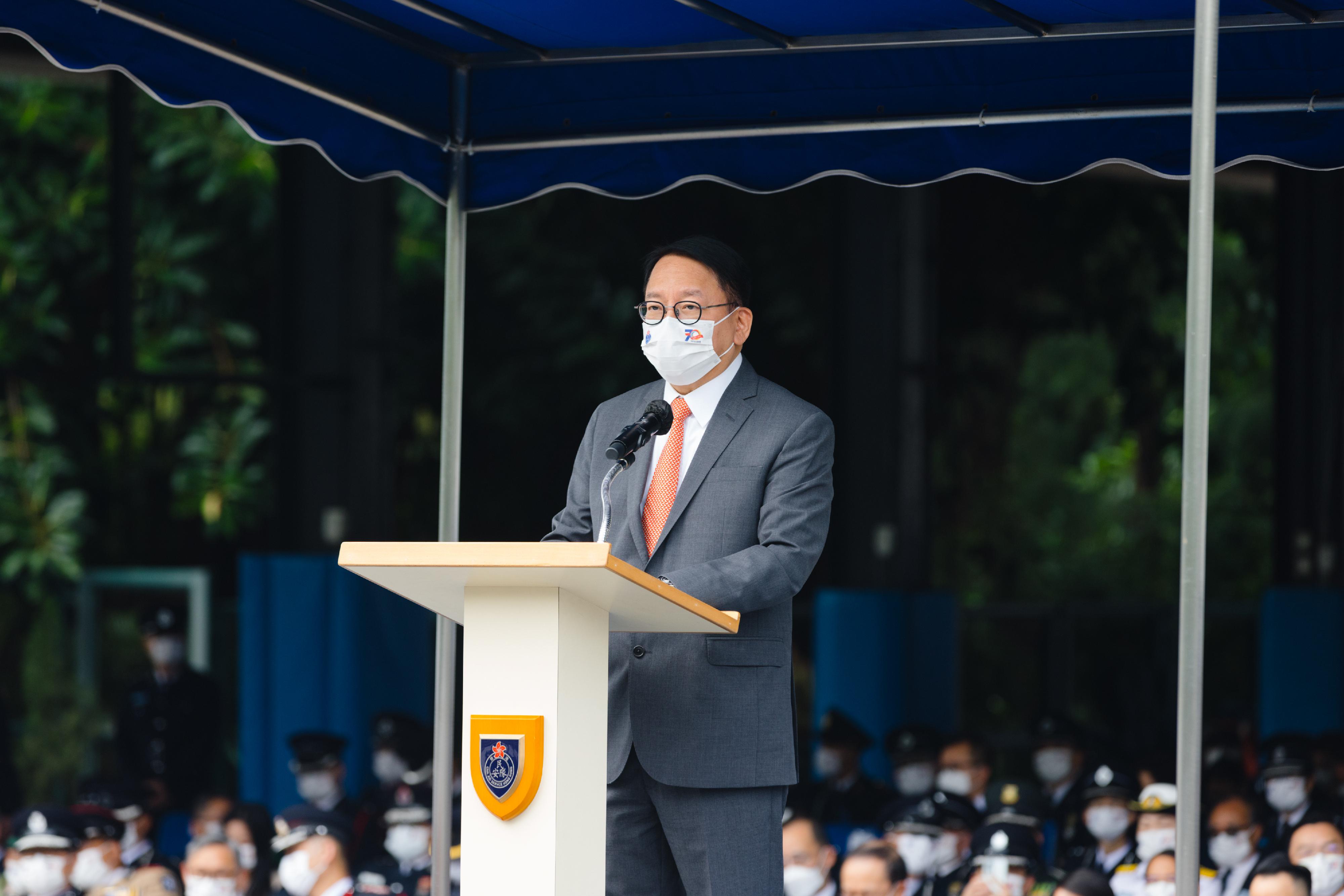 The Civil Aid Service (CAS) held the "Celebration of the 25th Anniversary of the Establishment of HKSAR and CAS 70th Anniversary Parade" today (November 27) at the Hong Kong Police College. Photo shows the Chief Secretary for Administration, Mr Chan Kwok-ki, delivering a speech at the Parade.