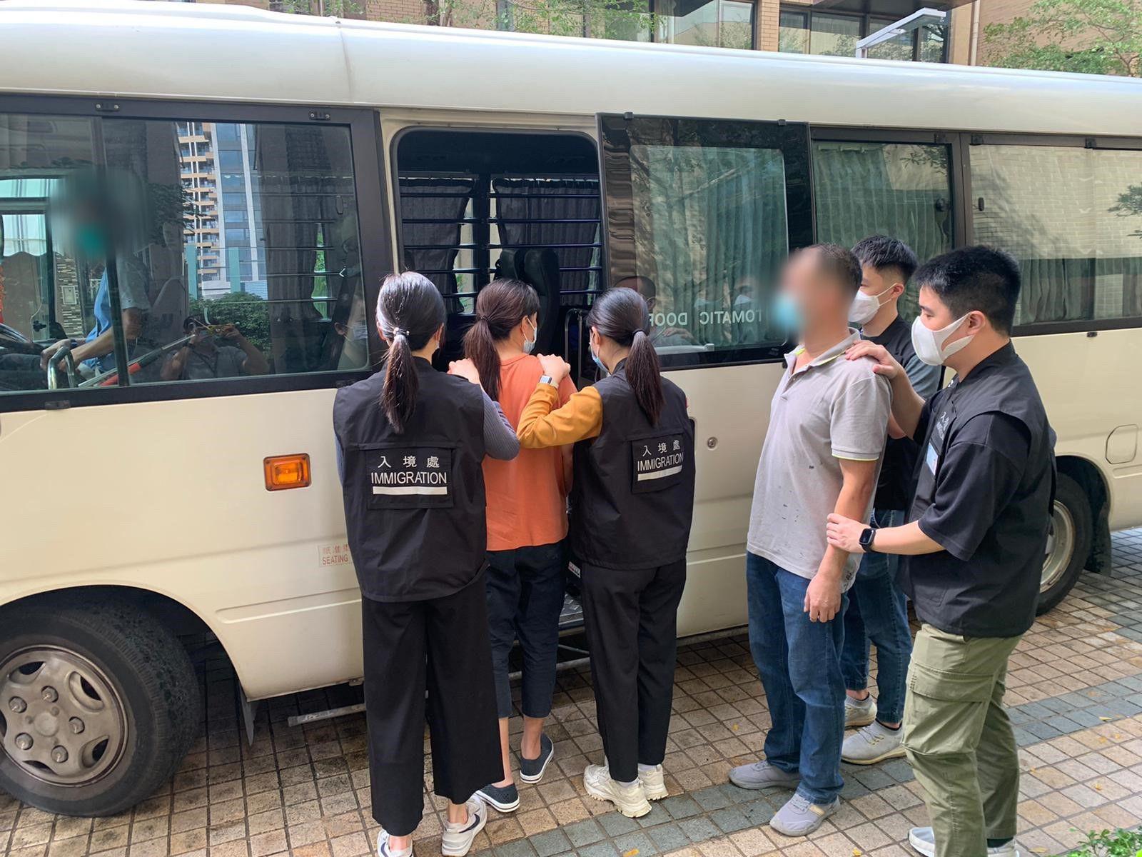 The Immigration Department mounted a series of territory-wide anti-illegal worker operations codenamed "Twilight" and a joint operation with the Hong Kong Police Force codenamed "Champion" on November 28, November 30 and yesterday (December 1). Photo shows suspected illegal workers arrested during an operation.