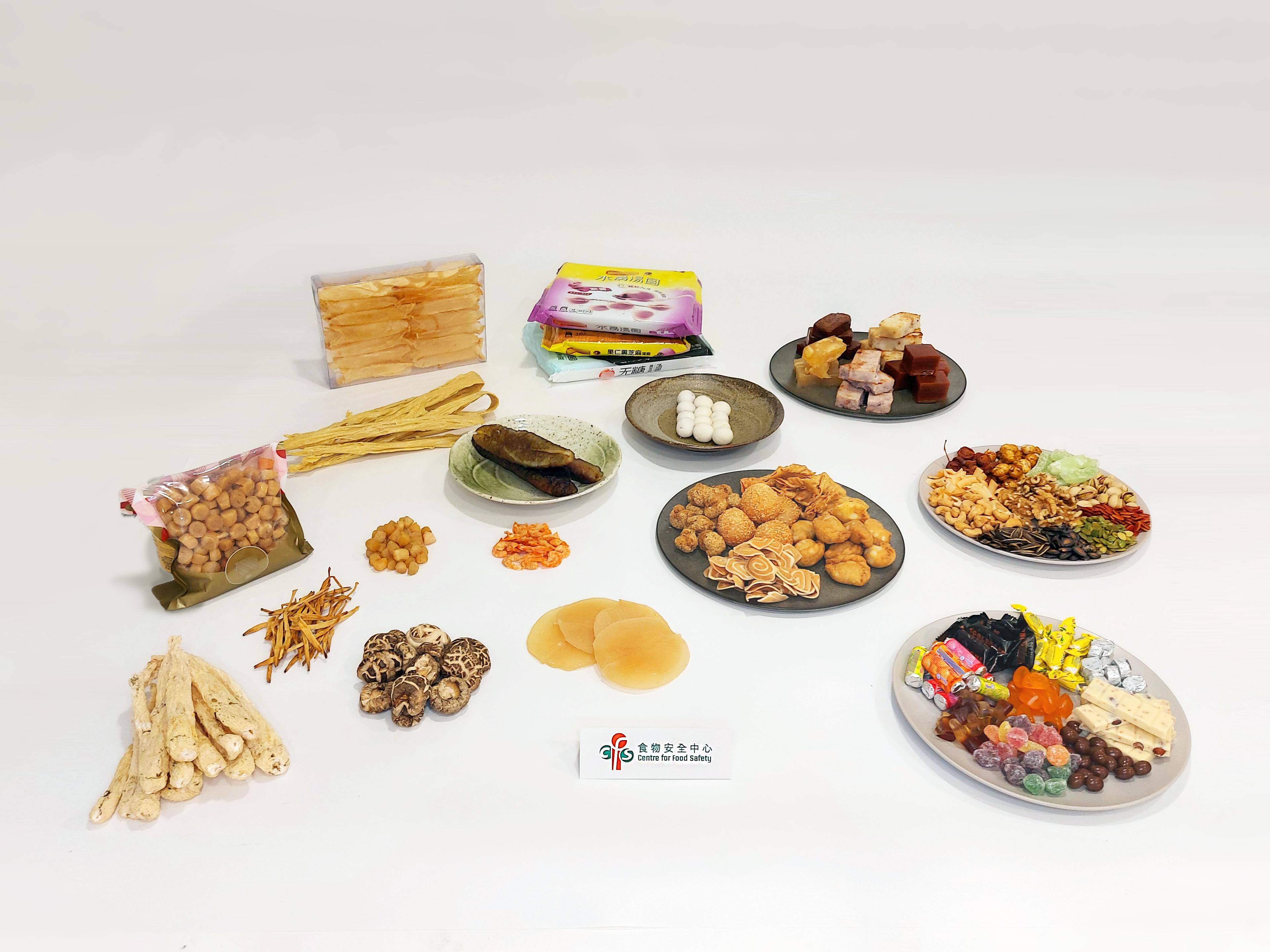 The Centre for Food Safety of the Food and Environmental Hygiene Department today (December 28) announced the test results of the seasonal food surveillance project on Lunar New Year food (first phase). Around 500 samples tested were satisfactory except for three samples that were announced earlier.
