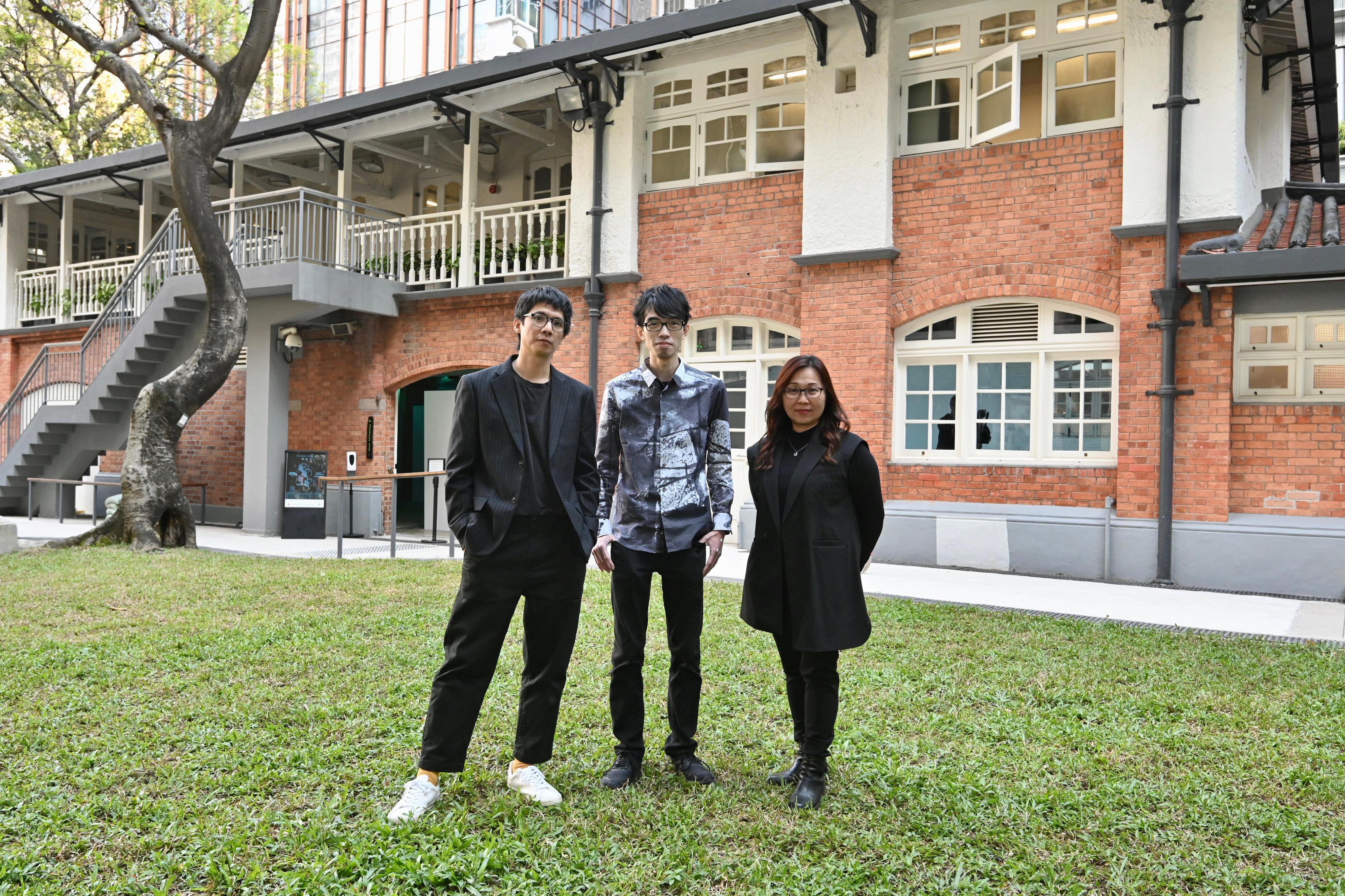 Two new exhibitions of "Oi! Spotlight" launched by the Oil Street Art Space (Oi!) will open to the public from tomorrow (March 1) to July 30. Photo shows the Curator of Oi!, Ms Joan Chung (right), participating artists Nadim Abbas (left) and Choi Sai-ho (centre).