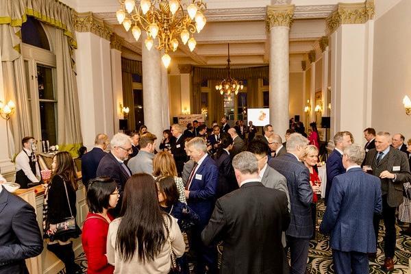 The Hong Kong Economic and Trade Office, London hosted a reception in Edinburgh, the United Kingdom, on February 27 (London time) for celebrating the Year of the Rabbit. The reception was well attended by guests from business, academic and cultural sectors.