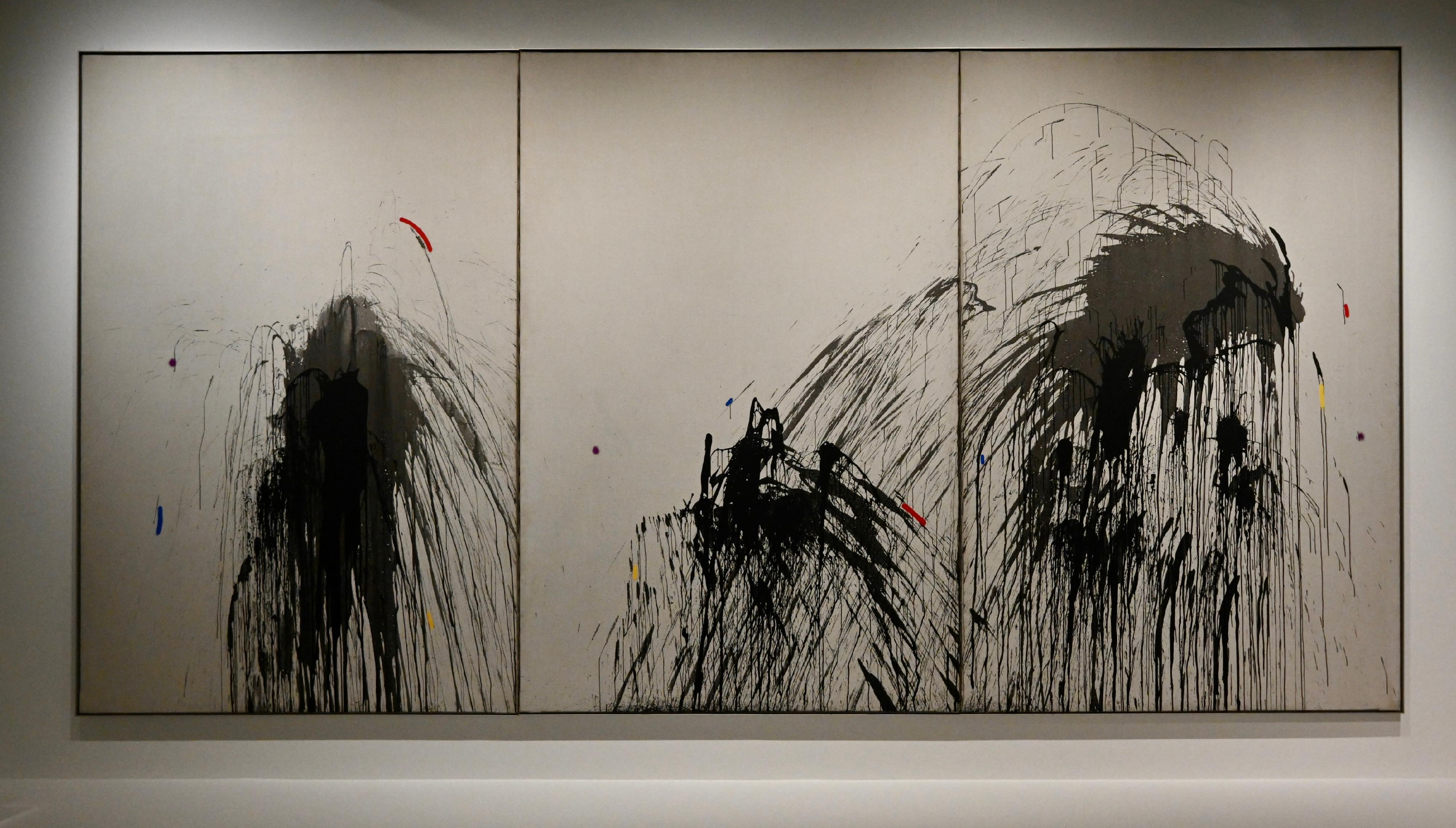 "The Hong Kong Jockey Club Series: Joan Miró — The Poetry of Everyday Life" exhibition will be held at the Hong Kong Museum of Art starting from tomorrow (March 3). Picture shows Miró's triptych, "Fireworks", which has rarely been seen outside the Fundació Joan Miró.