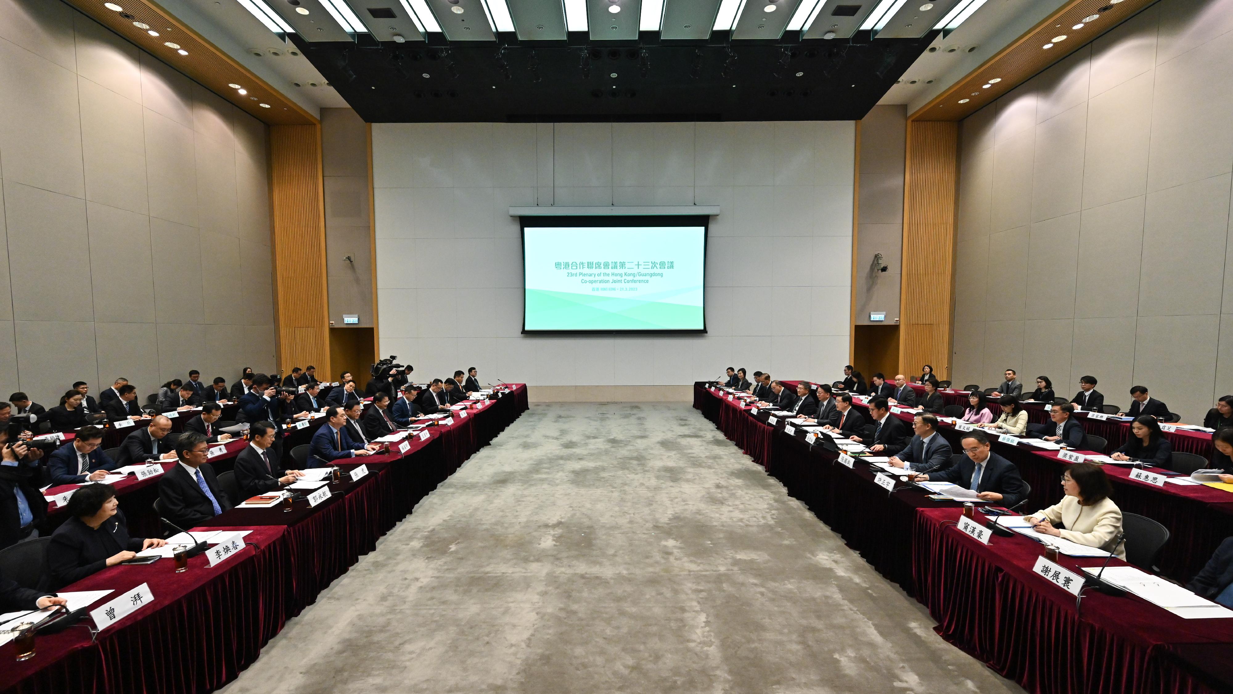 The Chief Executive, Mr John Lee, led the Hong Kong Special Administrative Region Government delegation to attend the 23rd Plenary of the Hong Kong/Guangdong Co-operation Joint Conference in the Central Government Offices today (March 21). Photo shows Mr Lee (fifth right) and the Governor of Guangdong Province, Mr Wang Weizhong (fifth left), co-chairing the Plenary. Also joining the meeting were the Chief Secretary for Administration, Mr Chan Kwok-ki (sixth right), and other officials from both sides.