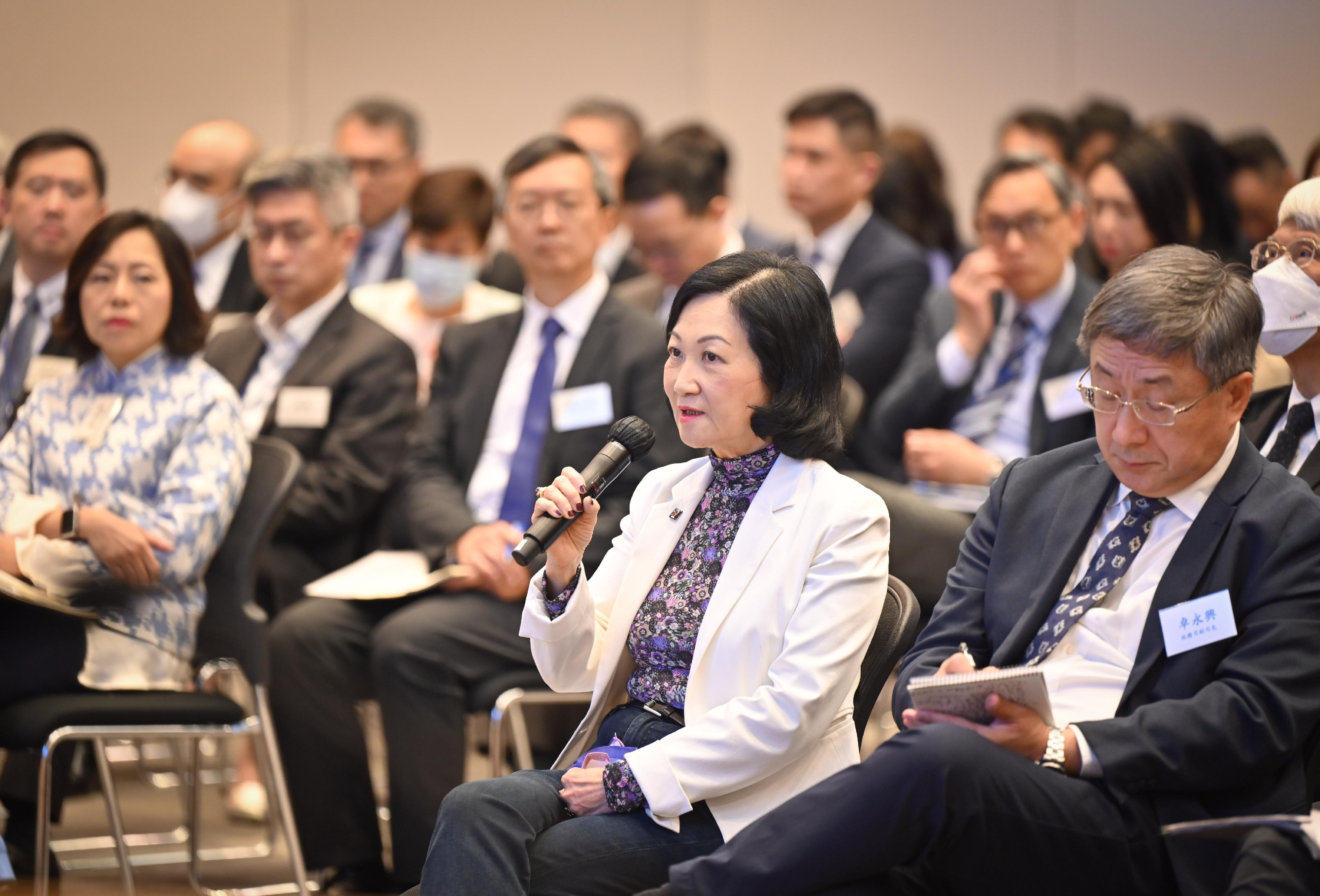 The Hong Kong Special Administrative Region Government today (March 24) held a sharing session on the spirit of "two sessions" at the Central Government Offices. Photo shows the Convenor of the Non-official Members of the Executive Council, Mrs Regina Ip, sharing her views.