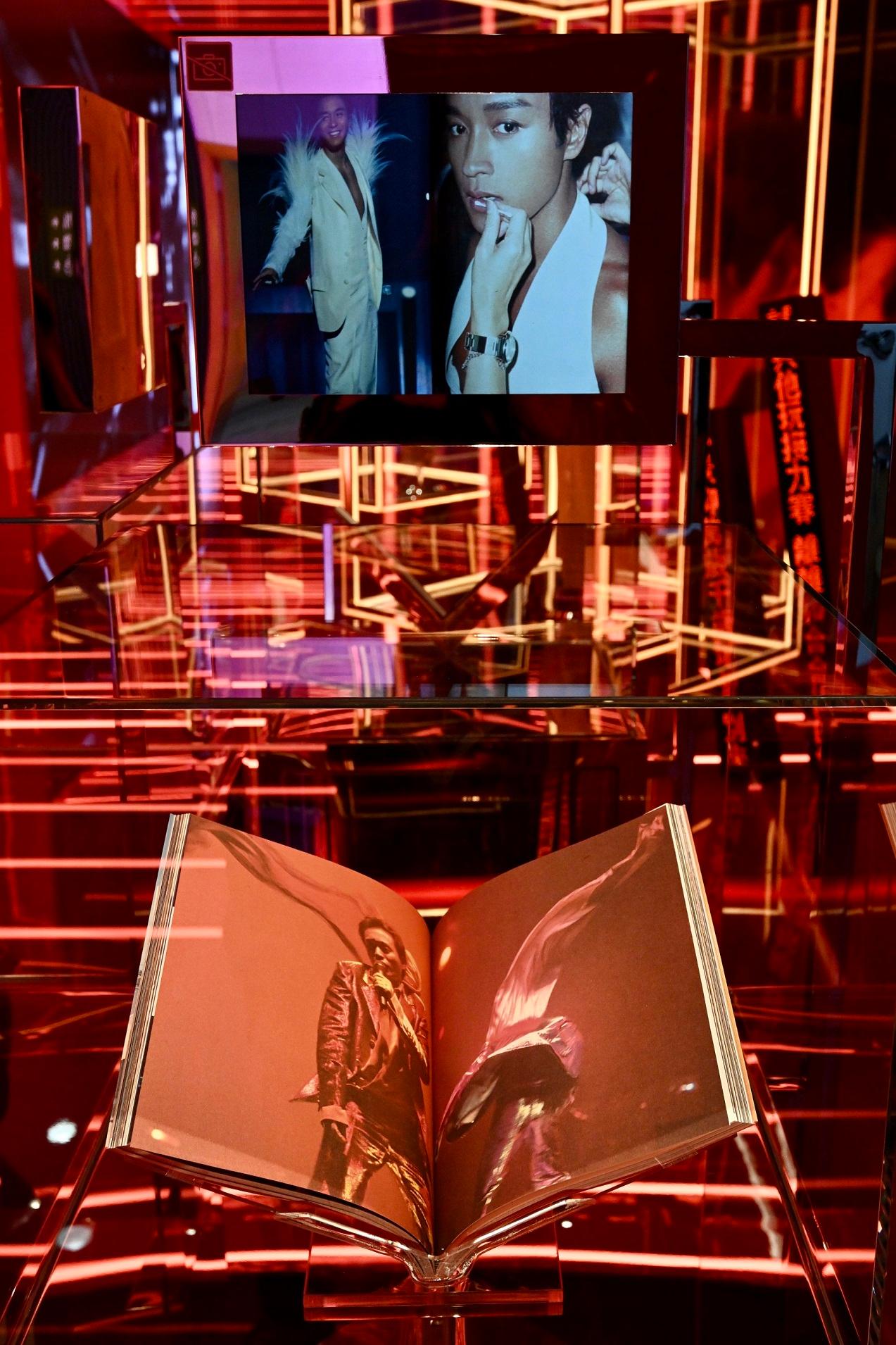 The opening ceremony for the “Miss You Much Leslie Exhibition” was held today (March 28) at the Hong Kong Heritage Museum. Photo shows Leslie Cheung’s photo album “Celebration” photographed by Mr Wing Shya.
