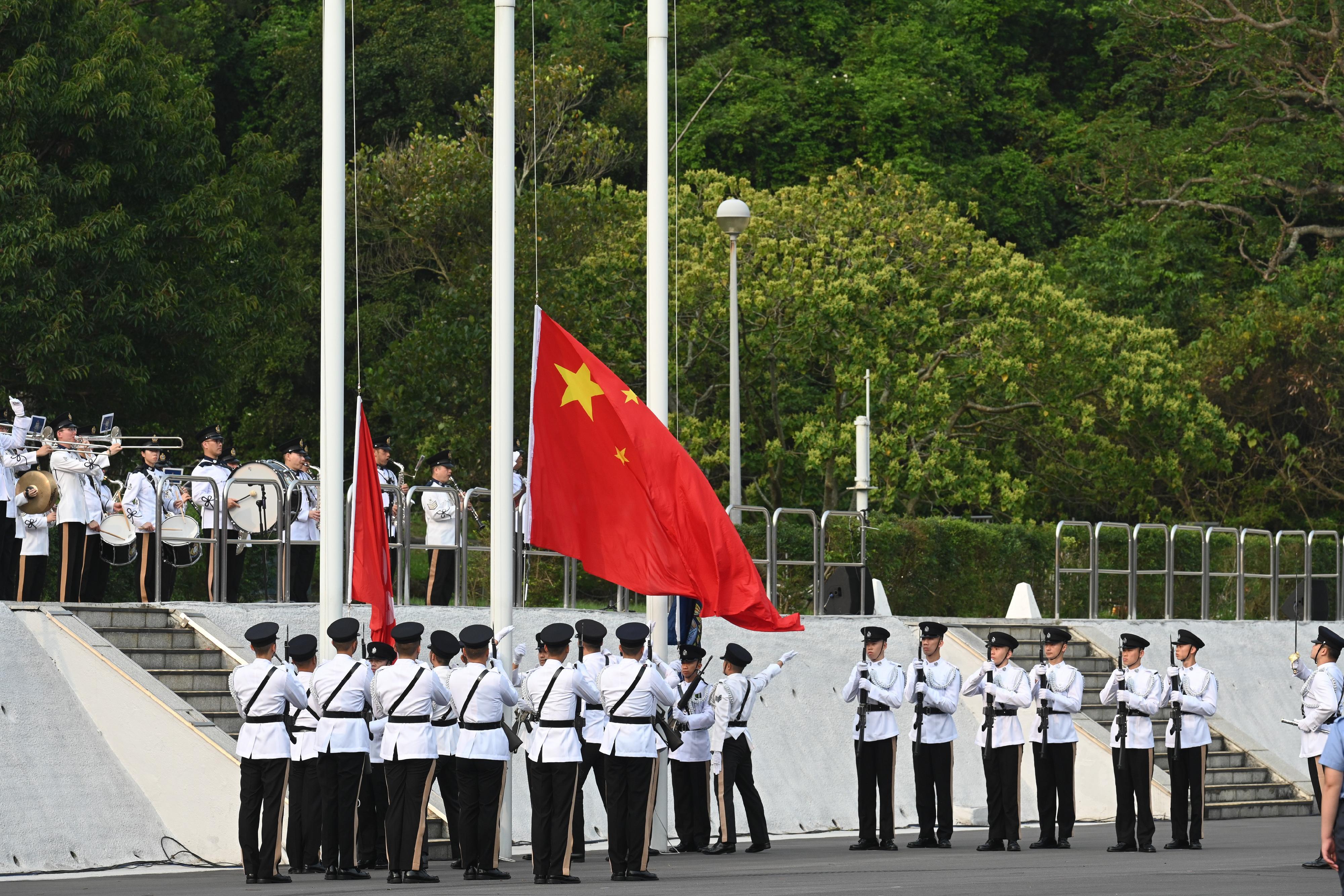保安局及轄下紀律部隊今日（四月十五日）於香港警察學院聯合舉行「全民國家安全教育日」升旗儀式。