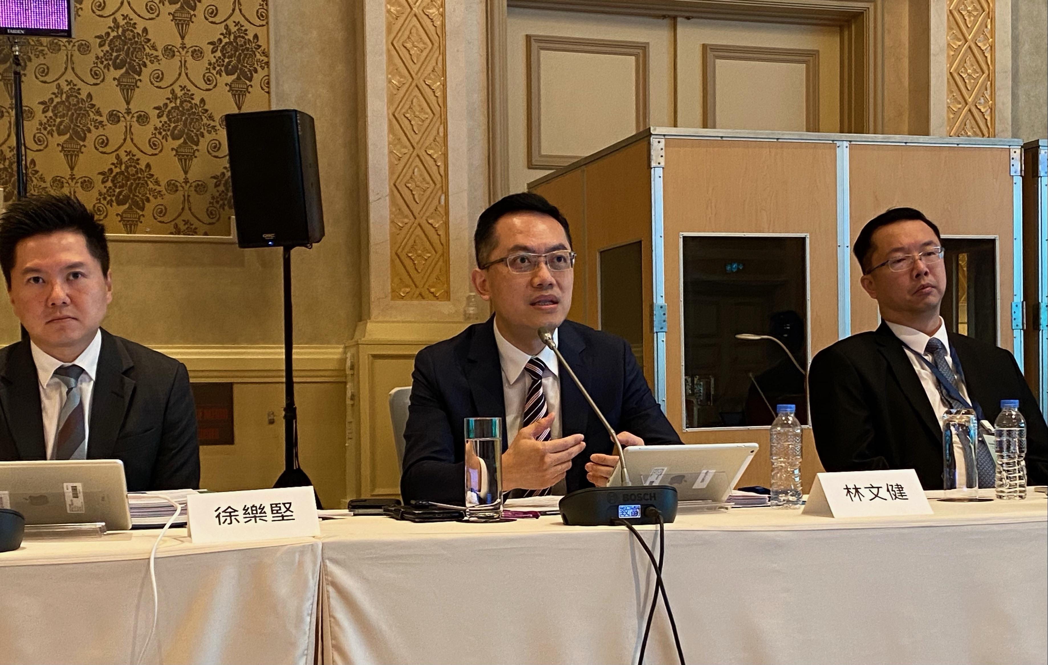 The two-day 20th Tripartite Meeting on Prevention and Control of Communicable Diseases successfully concluded in Macao today (April 21). Photo shows the Director of Health, Dr Ronald Lam (centre), speaking at the meeting.