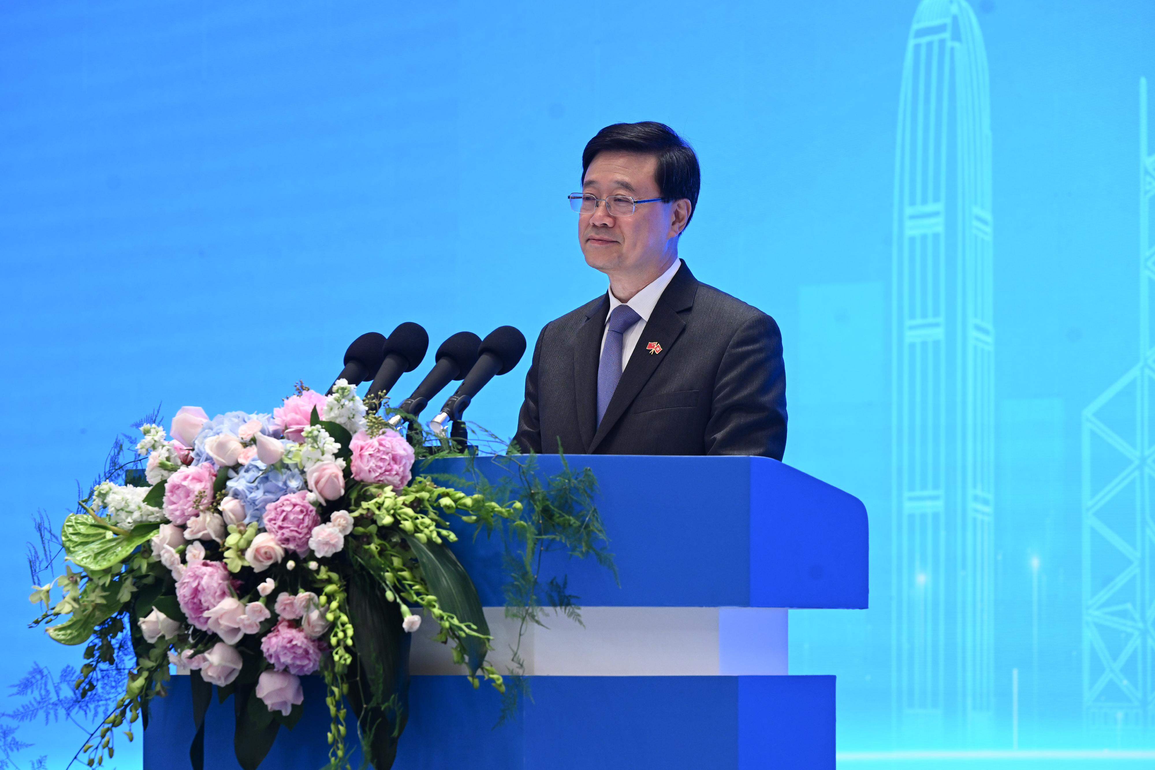 The Chief Executive, Mr John Lee, led a delegation of the Hong Kong Special Administrative Region Government and the Legislative Council to visit Guangdong-Hong Kong-Macao Greater Bay Area in Guangzhou today (April 24). Photo shows Mr Lee speaking at the luncheon with leaders of Guangzhou Municipal Government.