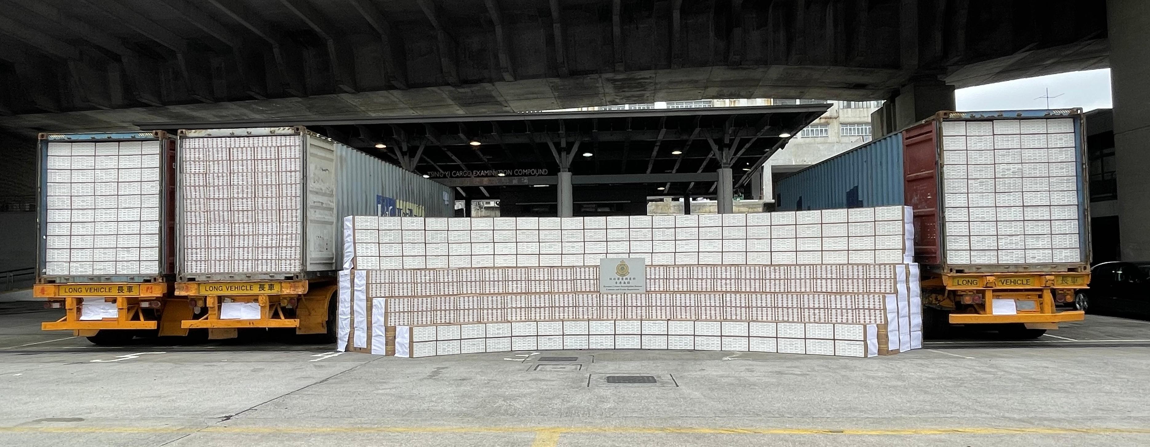 Hong Kong Customs on May 10 detected a large-scale illicit cigarette smuggling case and seized about 32 million suspected illicit cigarettes, with an estimated market value of about $120 million and a duty potential of about $79 million, in Tuen Mun. Photo shows the suspected illicit cigarettes seized.