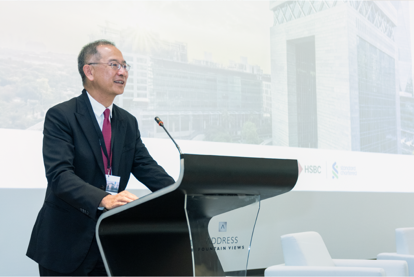 The Chief Executive of the Hong Kong Monetary Authority, Mr Eddie Yue, delivers opening remarks on May 31 (Dubai time) at a luncheon in Dubai, the United Arab Emirates, which is attended by senior representatives from major local financial institutions and corporates.