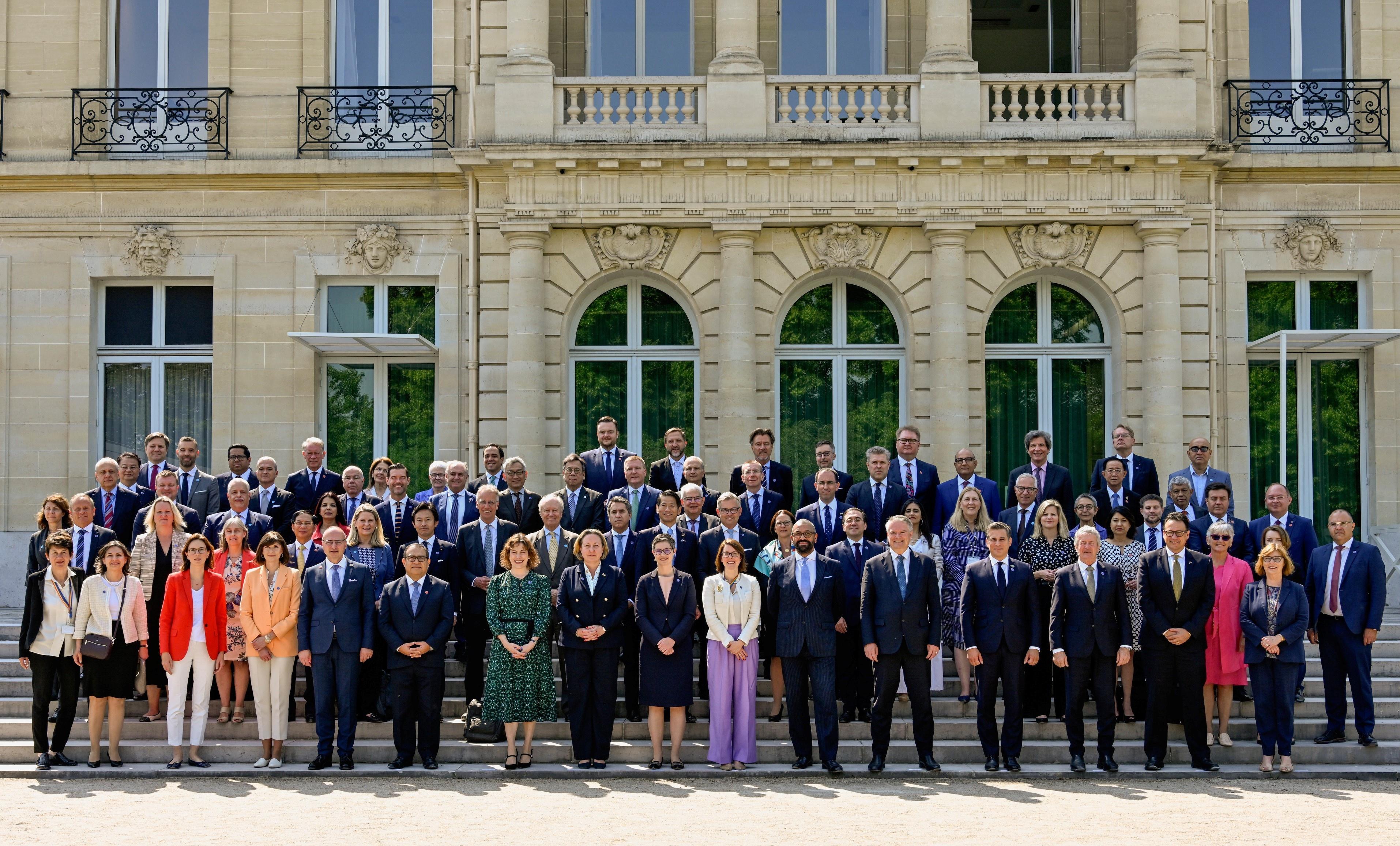 The Secretary for Commerce and Economic Development, Mr Algernon Yau, attended the Ministerial Council Meeting of the Organisation for Economic Co-operation and Development in Paris, France, on June 7 (Paris time). Photo shows Mr Yau with other participating ministers.