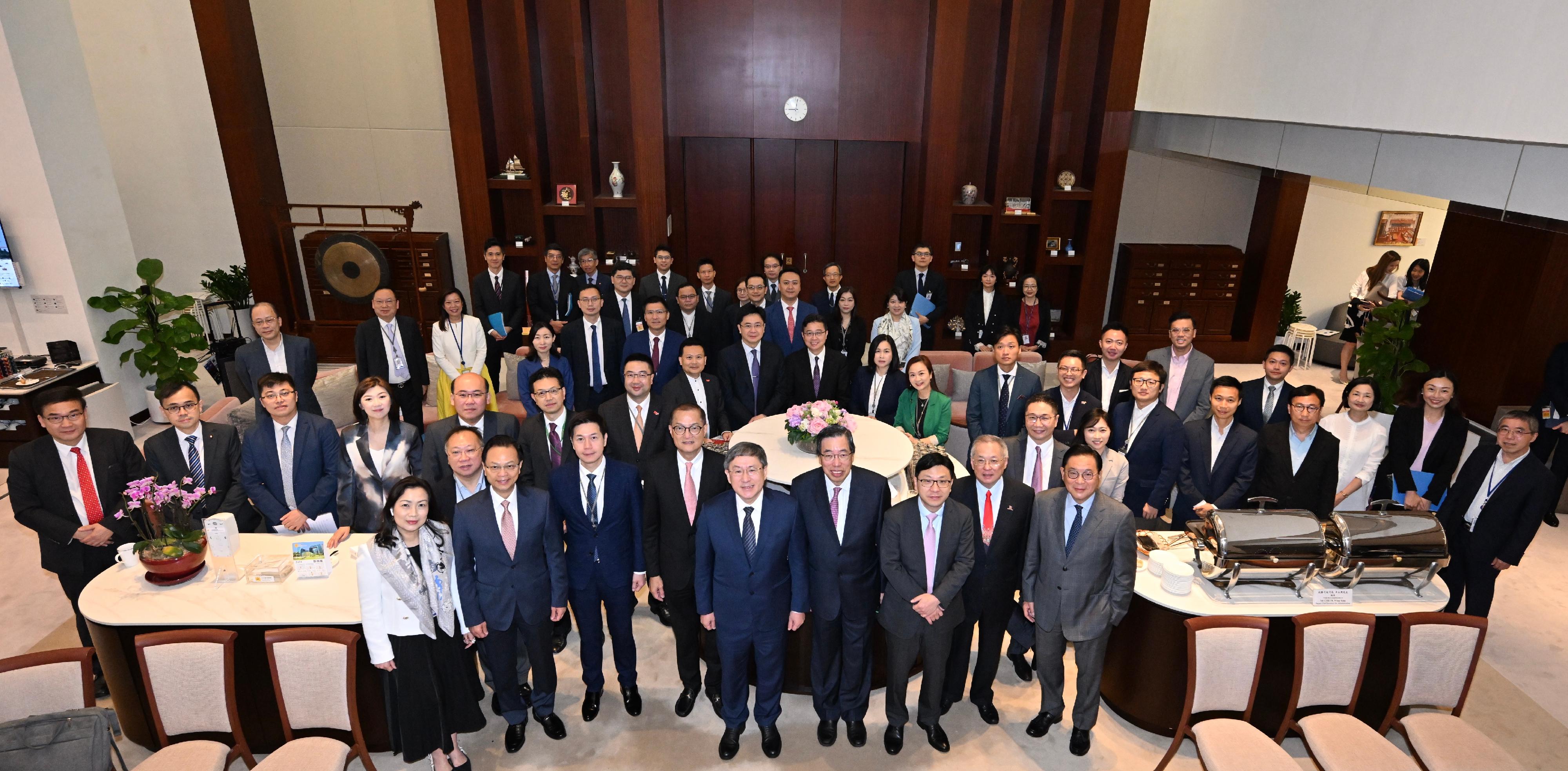 The Deputy Chief Secretary for Administration, Mr Cheuk Wing-hing, attended the Ante Chamber exchange session at the Legislative Council (LegCo) today (June 28). Photo shows Mr Cheuk (first row, centre); the President of the LegCo, Mr Andrew Leung (first row, fourth right); the Secretary for Health, Professor Lo Chung-mau (first row, fourth left); and the Secretary for Labour and Welfare, Mr Chris Sun (first row, third right), with LegCo Members before the meeting.