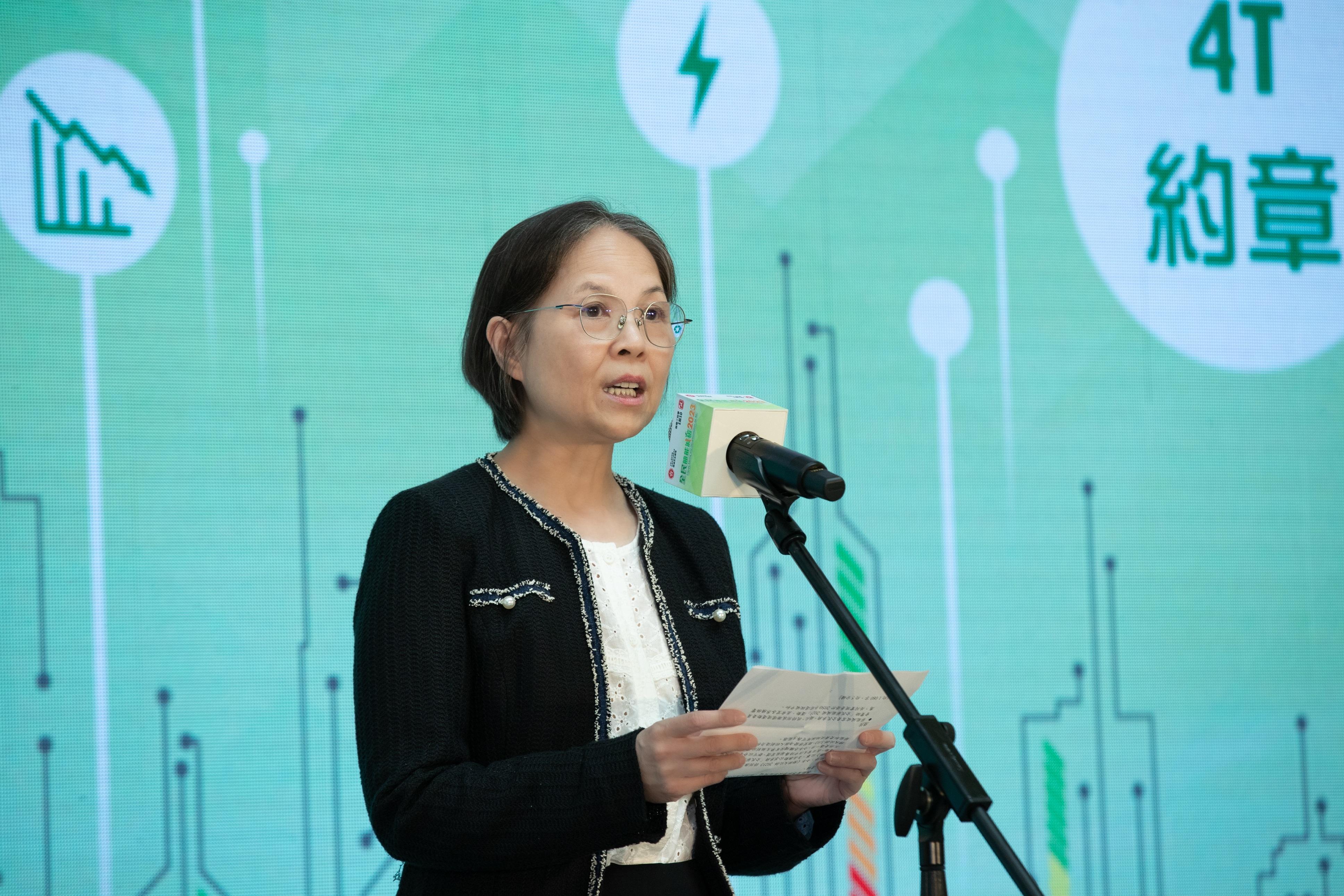 The Environment and Ecology Bureau and the Electrical and Mechanical Services Department launched the Energy Saving and Decarbonisation for All 2023 Campaign today (June 29) to encourage the community to save energy, reduce carbon emission and accelerate the low-carbon transformation of Hong Kong. Picture shows the Under Secretary for Environment and Ecology, Miss Diane Wong, delivering her speech at the launching ceremony.