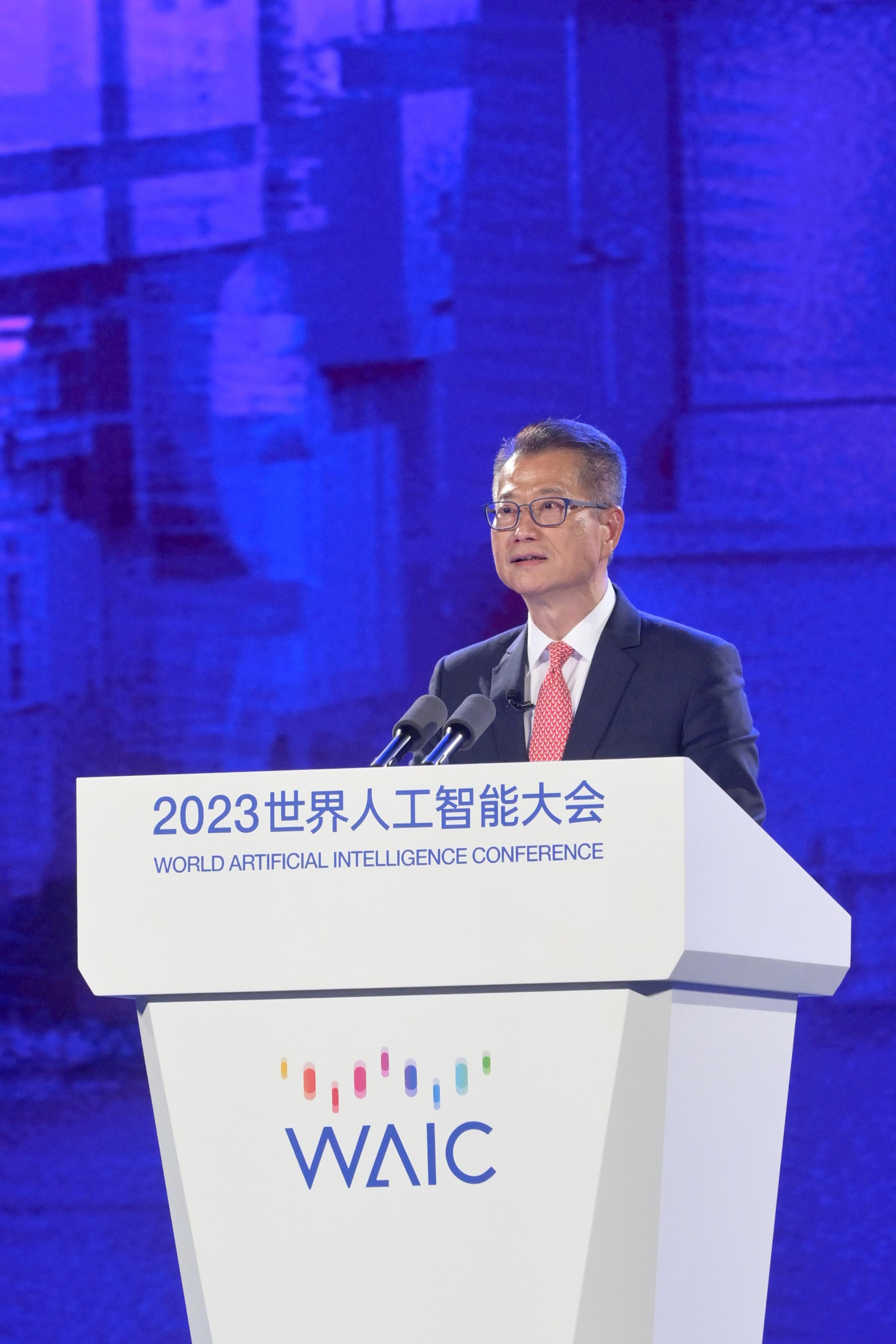 The Financial Secretary, Mr Paul Chan, delivered a keynote speech at the Plenary Session - Industry Development of the World Artificial Intelligence Conference 2023.