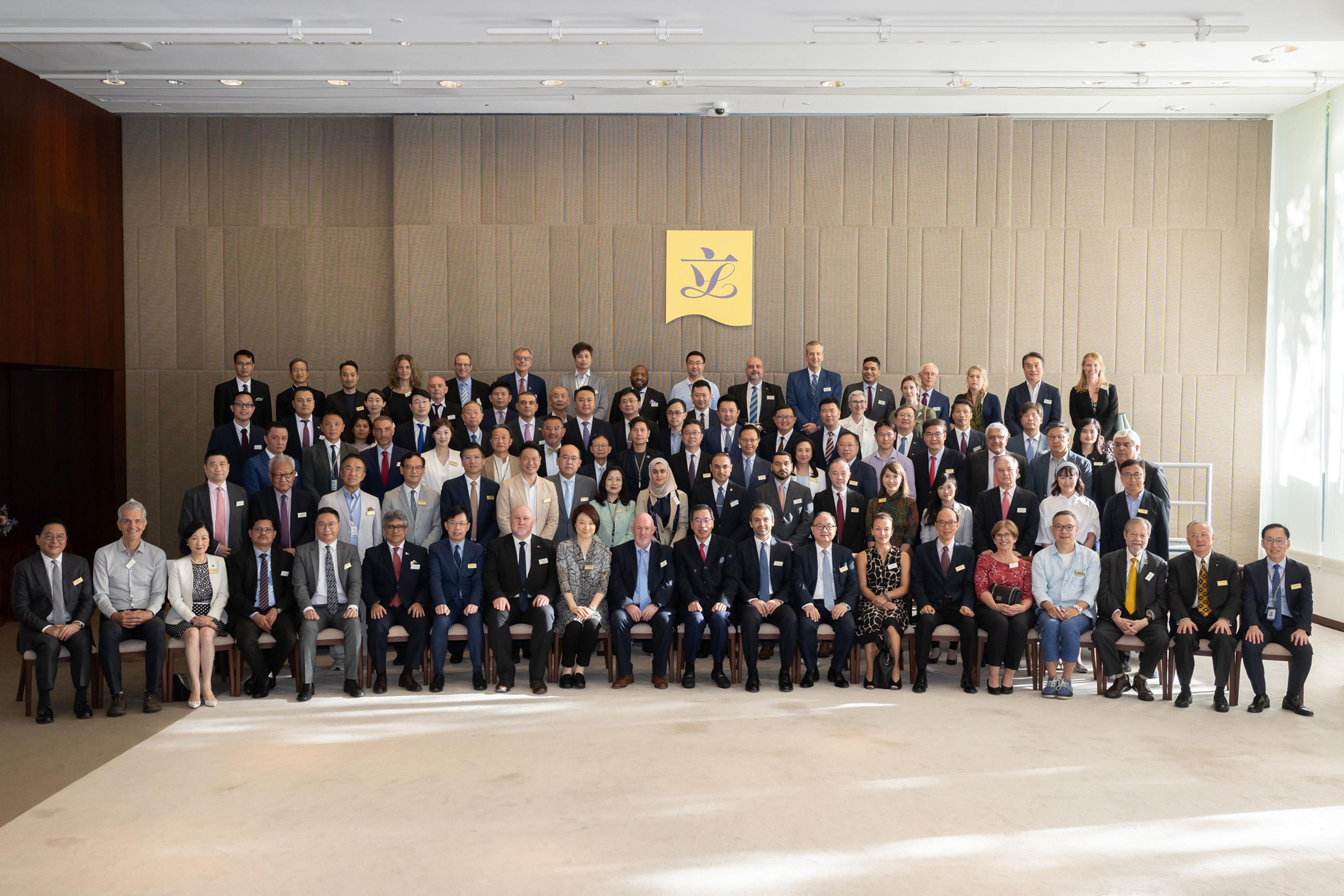 A cocktail reception between the Legislative Council (LegCo) Members and the Consuls-General (CGs) as well as Honorary Consuls (HCs) in Hong Kong was held today (July 11) in the LegCo Complex. The President of LegCo, Mr Andrew Leung (front row, centre), along with LegCo Members pose for a group photo with the CGs or their representatives as well as HCs in Hong Kong in the dining hall of the LegCo Complex.