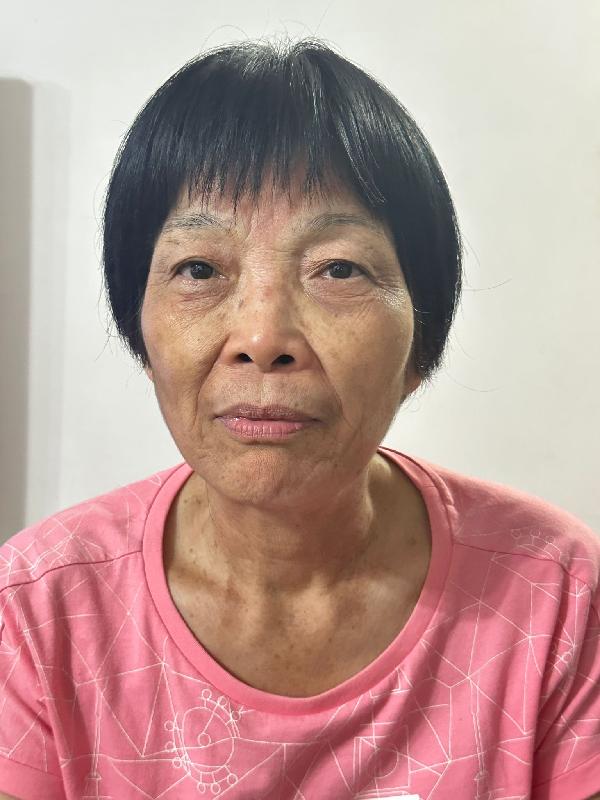 Kung Yu-heung, aged 70, is about 1.63 metres tall, 50 kilograms in weight and of normal build. She has a long face with yellow complexion and short black straight hair. She was last seen wearing a pink T-shirt, black trousers, red slippers and carrying a tote bag with black-and-white pattern, and a beige shoulder bag.
