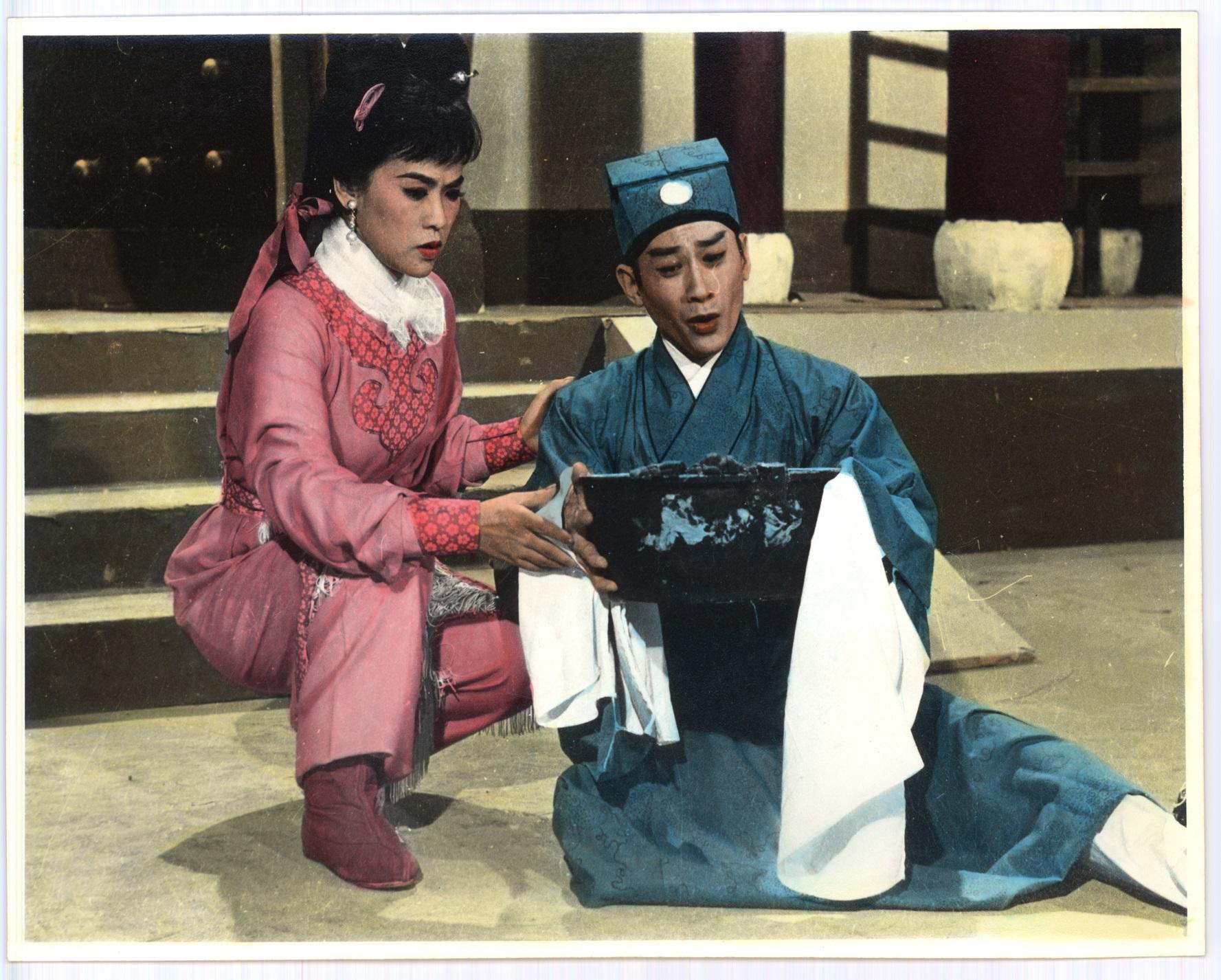 The Chinese Opera Festival 2023 will screen eight selected classic opera films in August and September. Photo shows a film still of "The Impartial and Incorruptible Judge Bao" (1967).